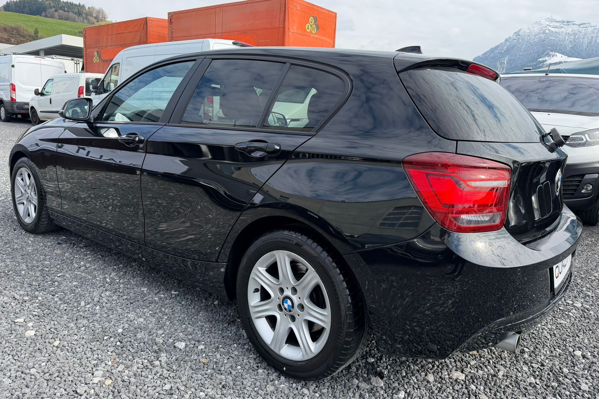 BMW 116d Efficient-Dynamics Edition-image-4