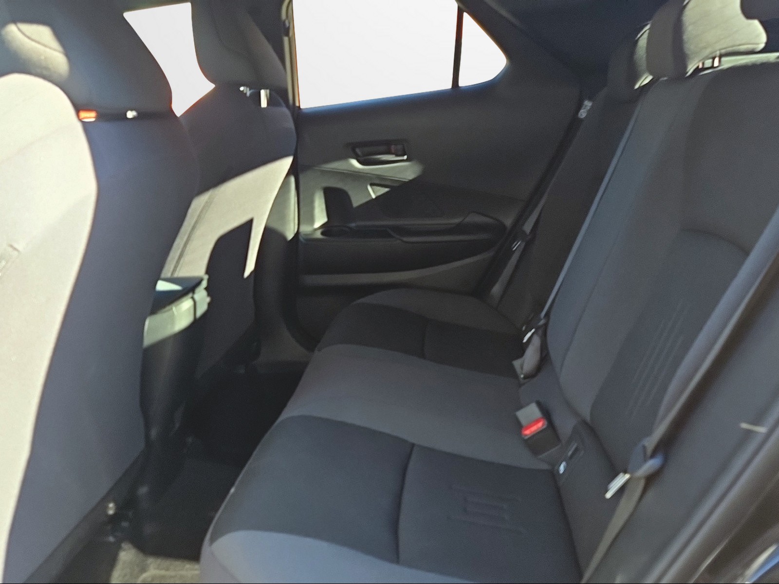 TOYOTA C-HR 2.0 HSD CVT Trend 4WD-image-11