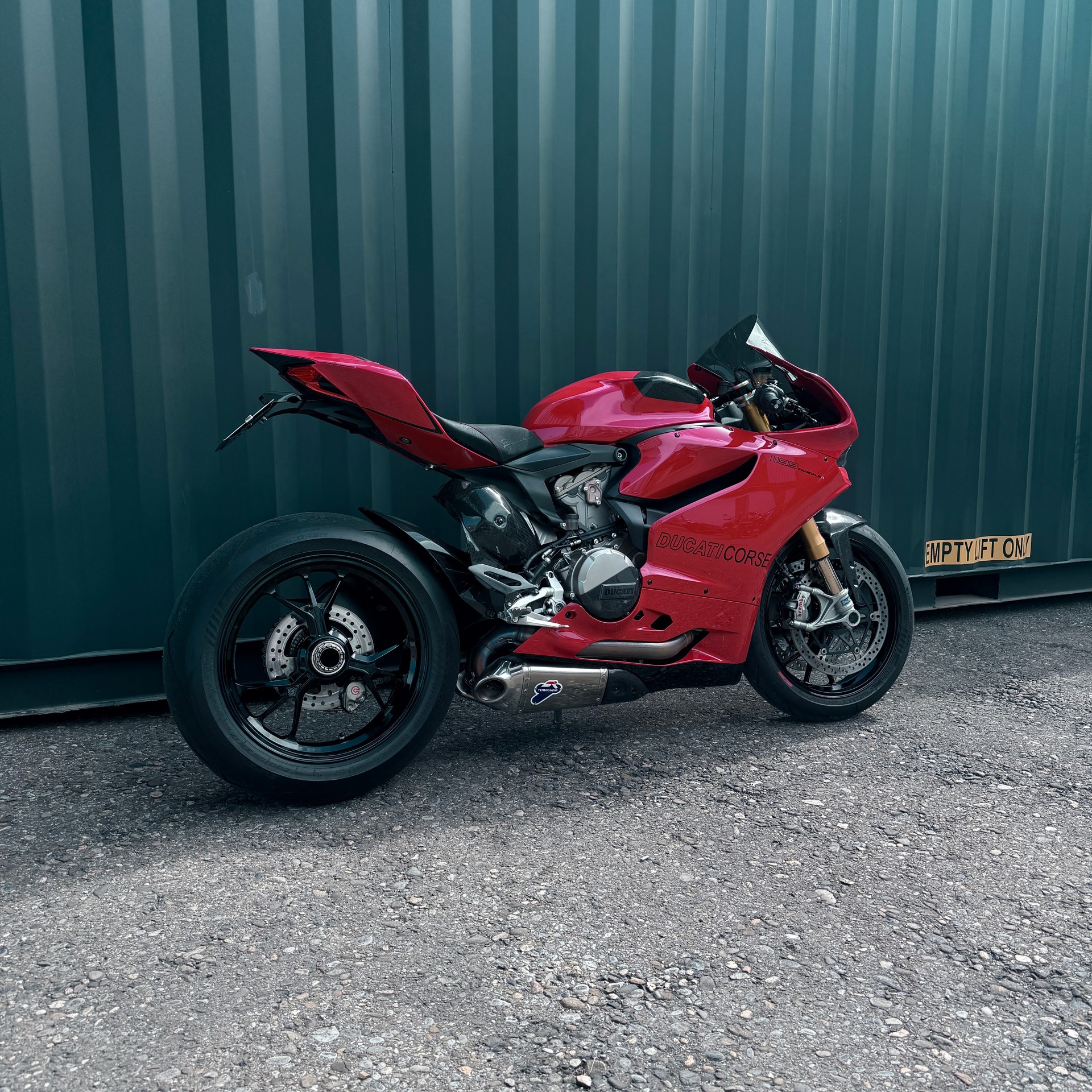 DUCATI Panigale 1199 S ABS-showroom-element-2