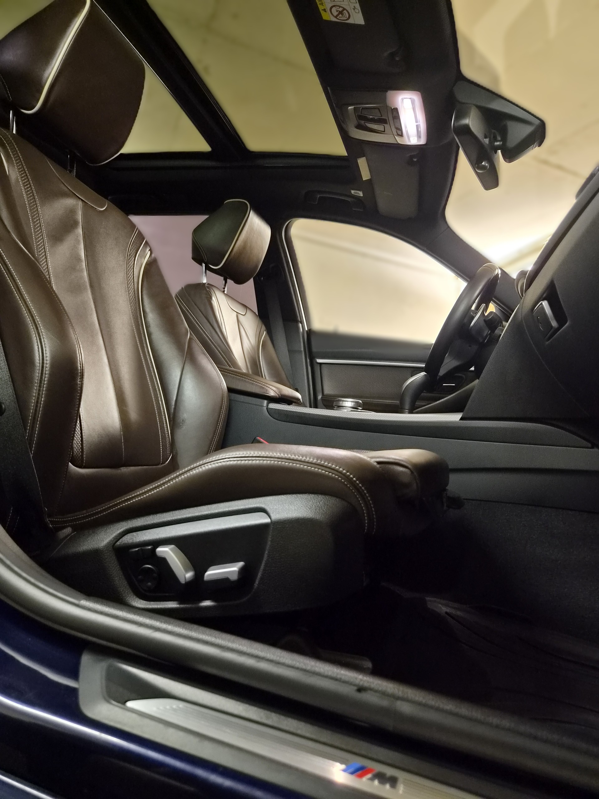 BMW 340i xDrive Touring Power & Sound Steptronic-image-10