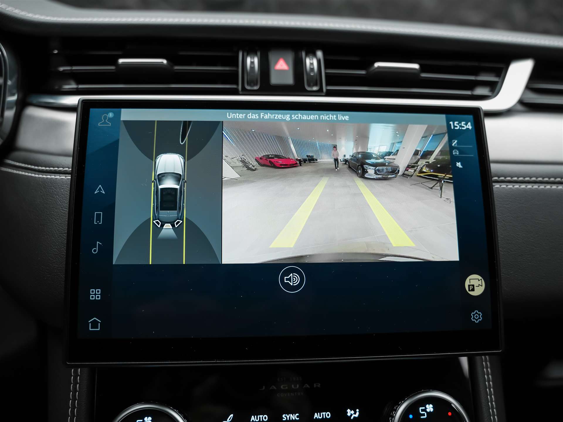 JAGUAR F-Pace 2.0 D I4 200 R-Dynamic SE AWD *Abstandsregler*Meridian Soundsystem*Lenkradheizung*-image-35