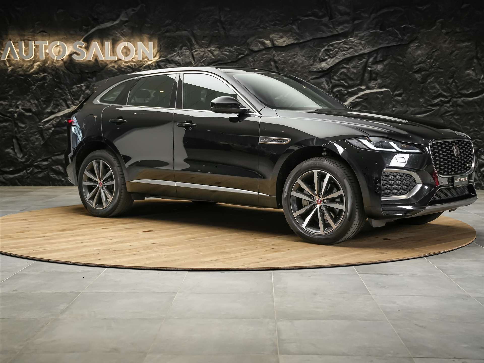 JAGUAR F-Pace 2.0 D I4 200 R-Dynamic SE AWD *Abstandsregler*Meridian Soundsystem*Lenkradheizung*-image-5