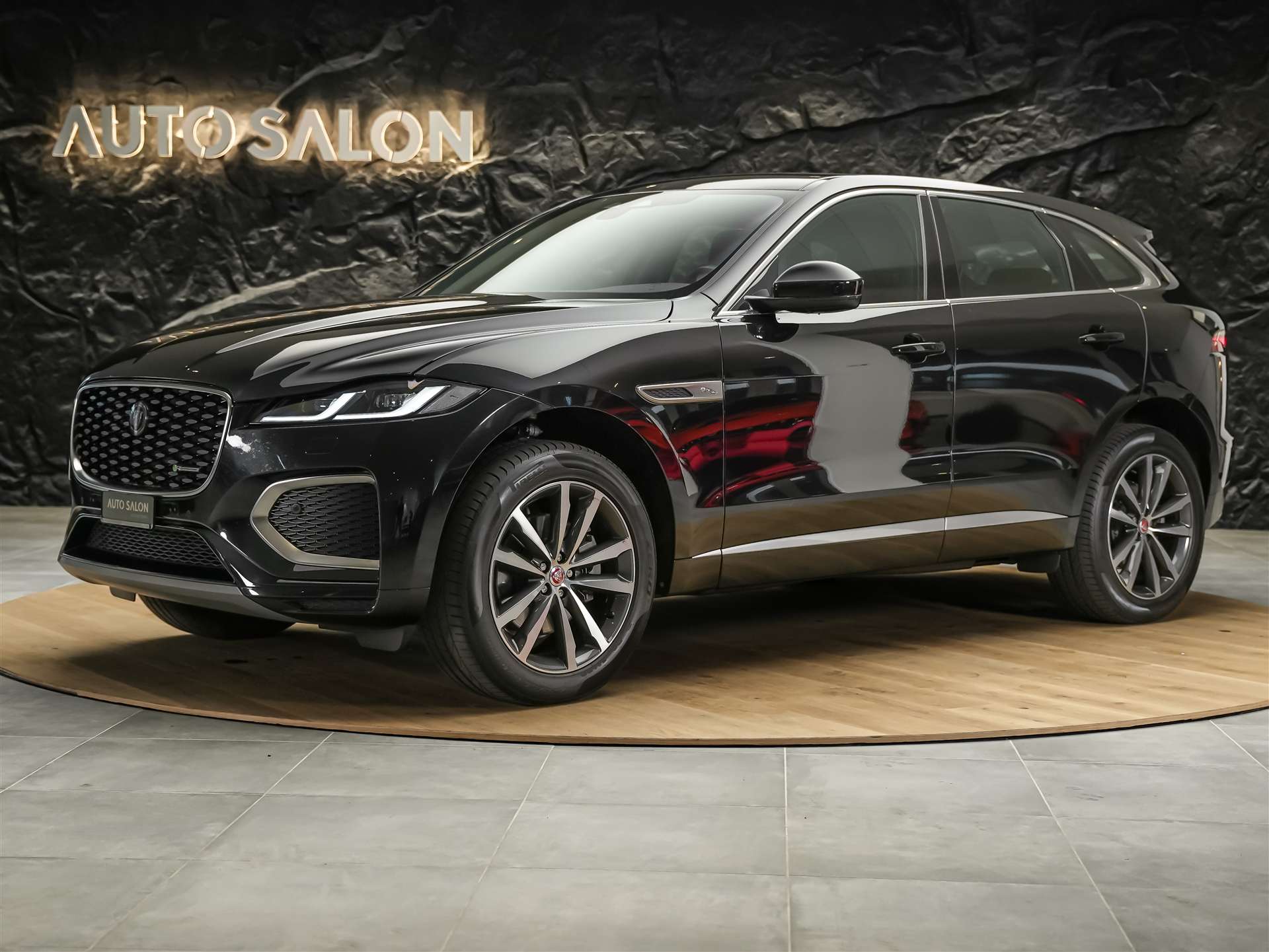 JAGUAR F-Pace 2.0 D I4 200 R-Dynamic SE AWD *Abstandsregler*Meridian Soundsystem*Lenkradheizung*-image-0