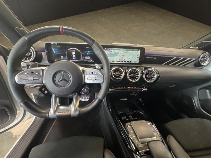 MERCEDES-BENZ CLA 35 AMG 4Matic 7G-DCT-image-9