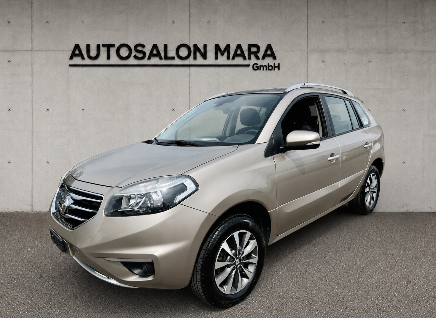 RENAULT Koleos 2.5 Dynamique 4x4-image-0