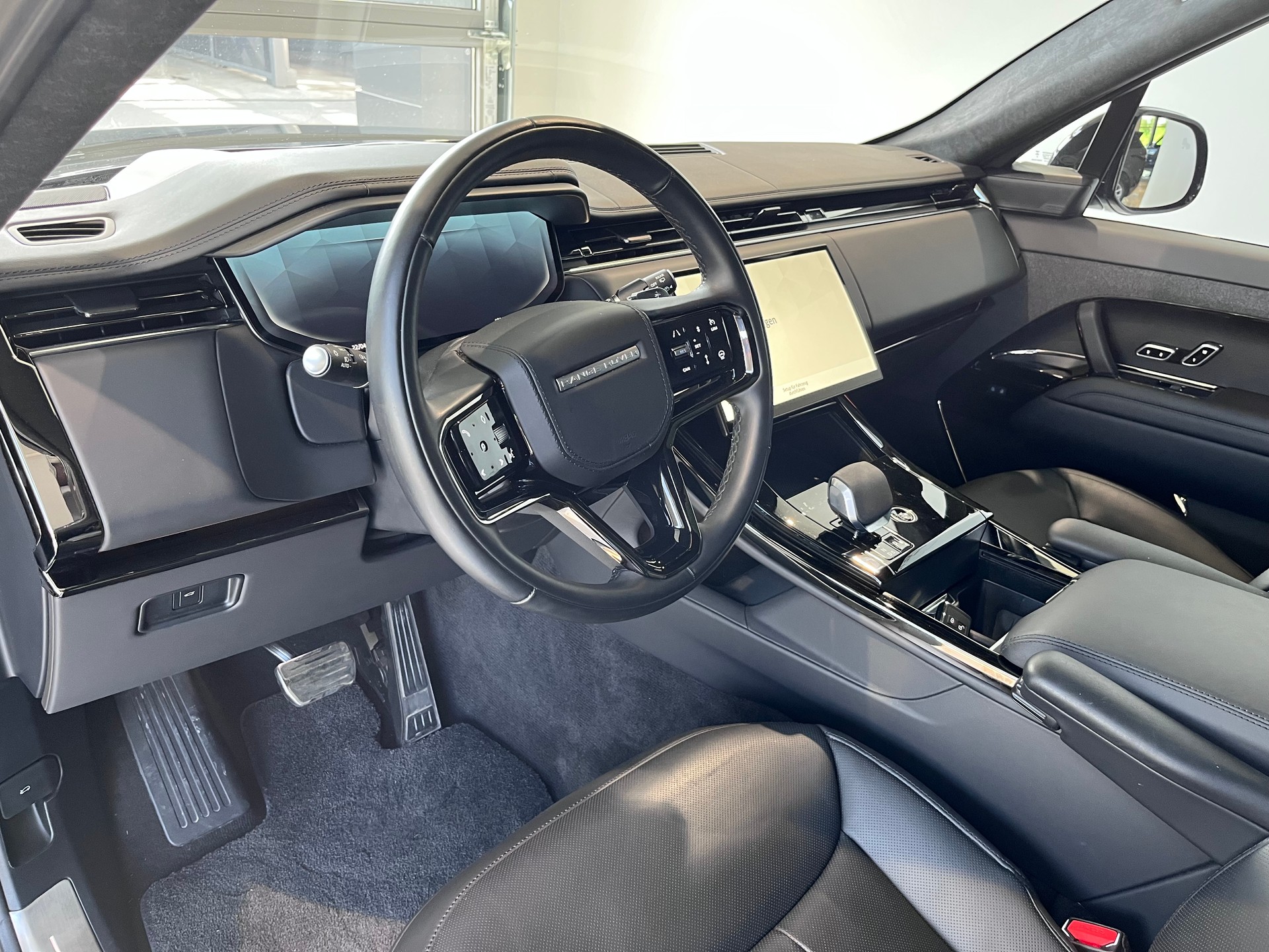 LAND ROVER Range Rover Sport P530 4.4 V8 Autobiography Automatic-image-4