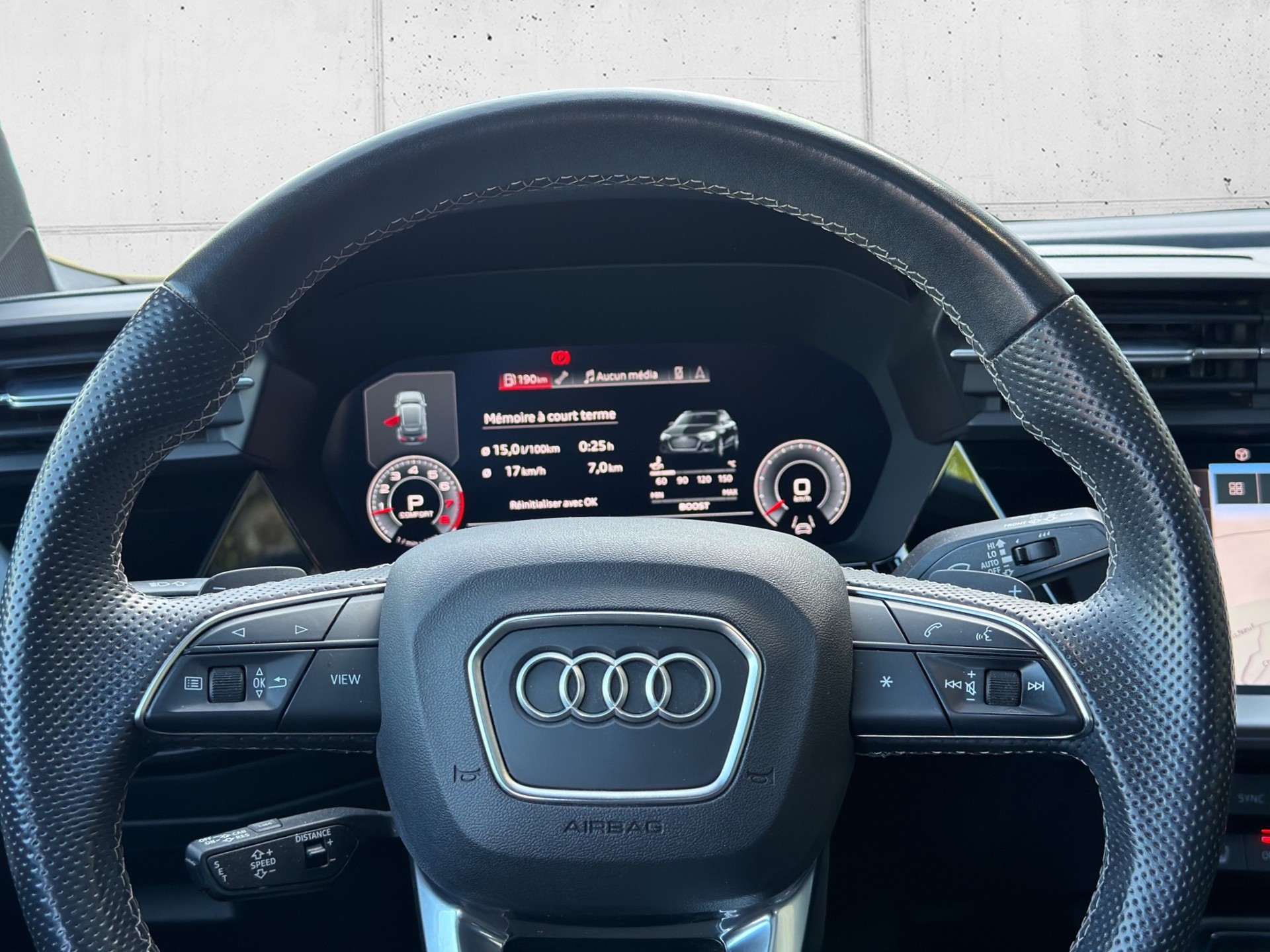 AUDI S3 Sportback 2.0 TFSI quattro S-tronic-image-16