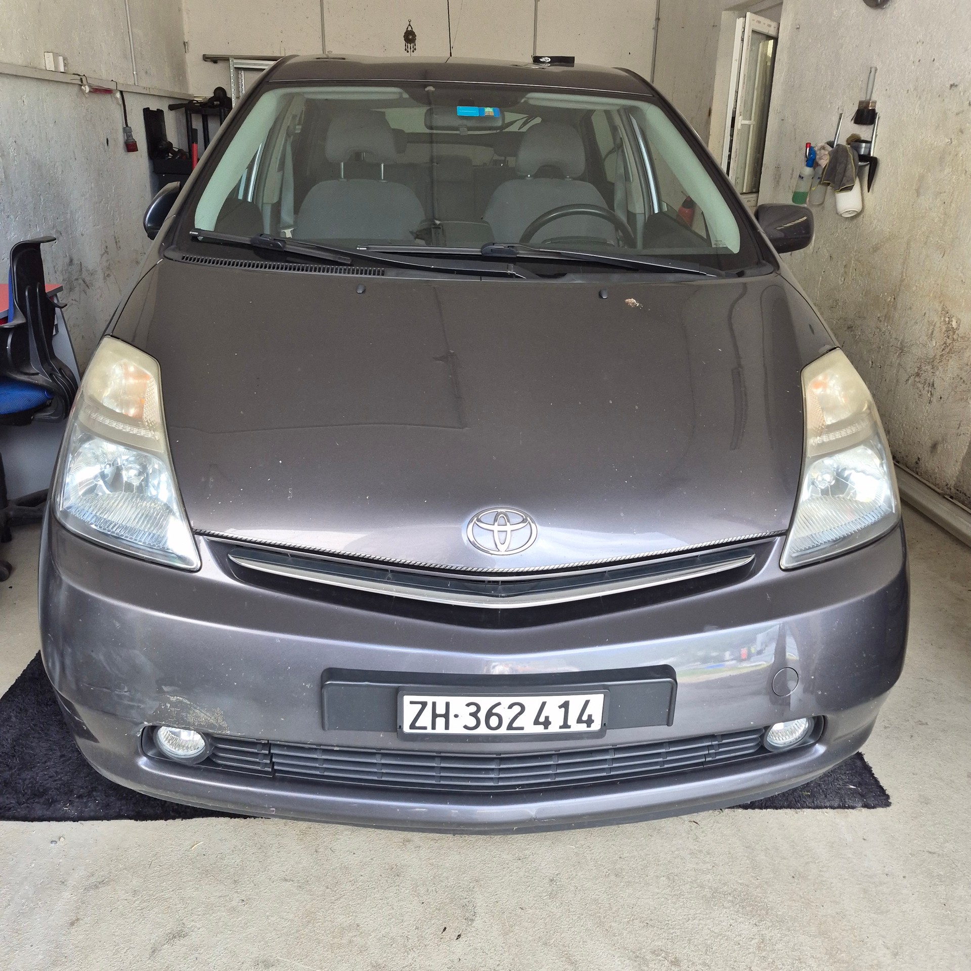 TOYOTA Prius 1.5 16V Hybrid-image-1