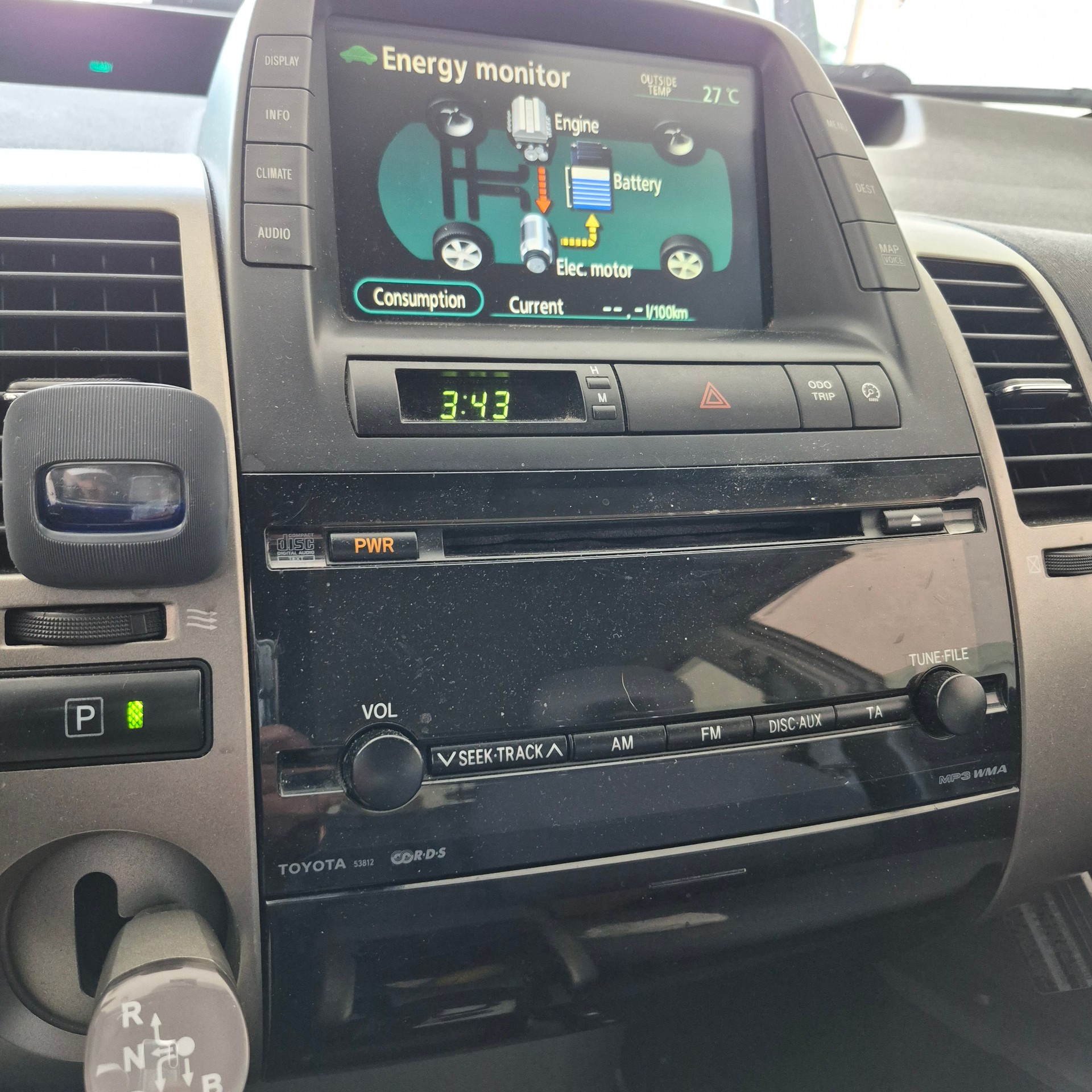 TOYOTA Prius 1.5 16V Hybrid-image-2