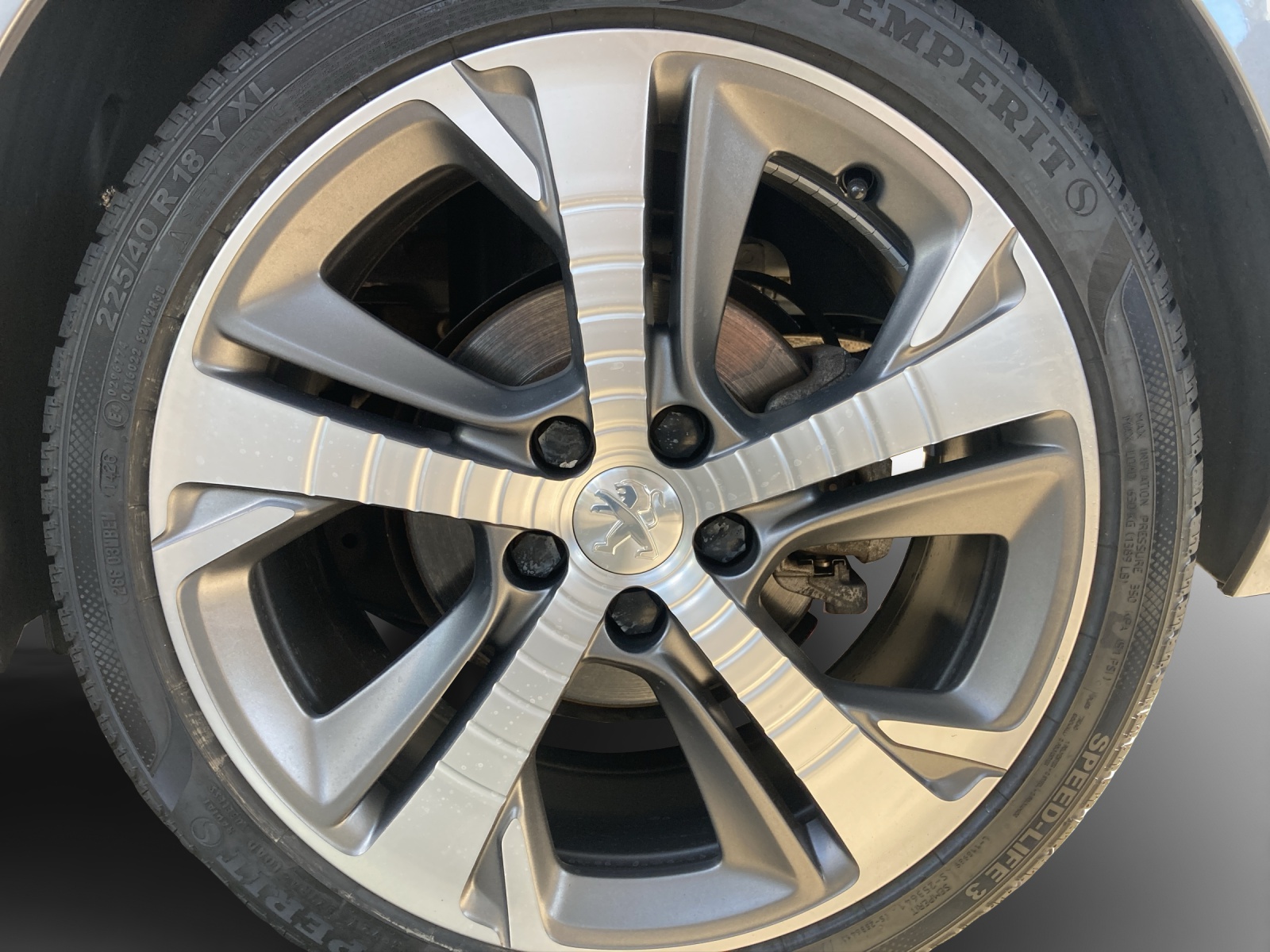 PEUGEOT 308 1.2 Pure Tech GT Pack EAT8-image-15