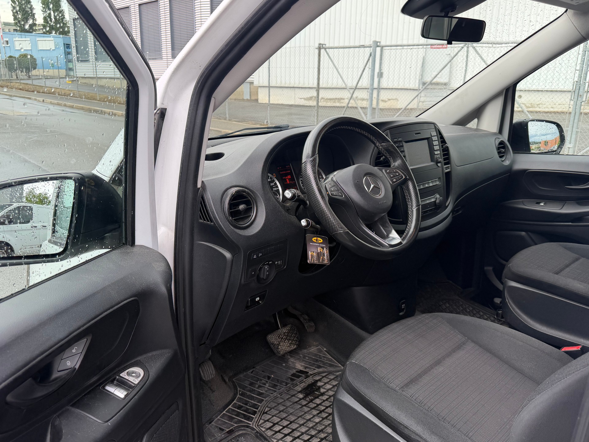 MERCEDES-BENZ Vito 116 BlueTEC EL 4Matic 7G-Tronic Euro 6-image-9