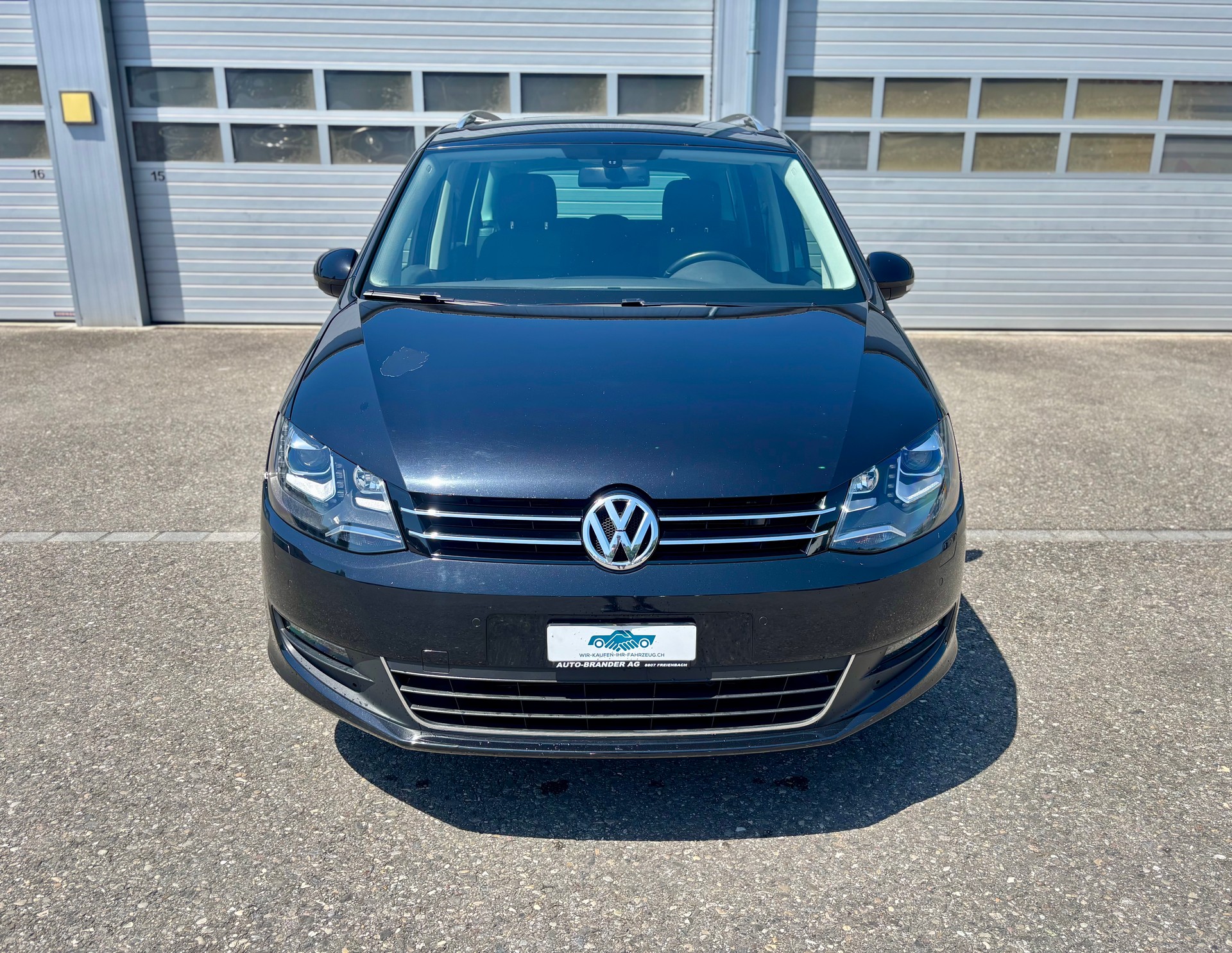 VW Sharan 2.0 TDI 4-Motion Technology Design-image-1