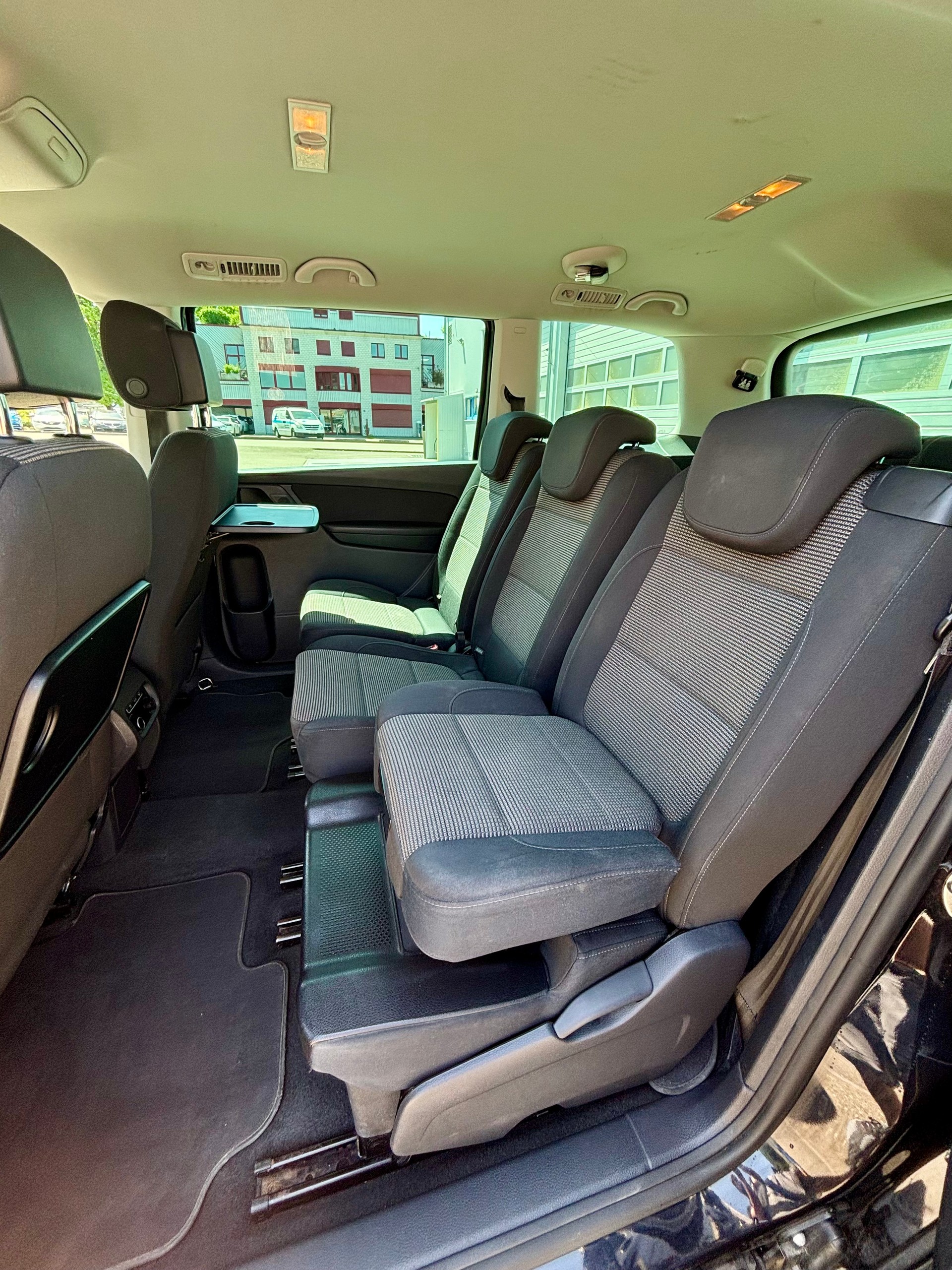 VW Sharan 2.0 TDI 4-Motion Technology Design-image-13