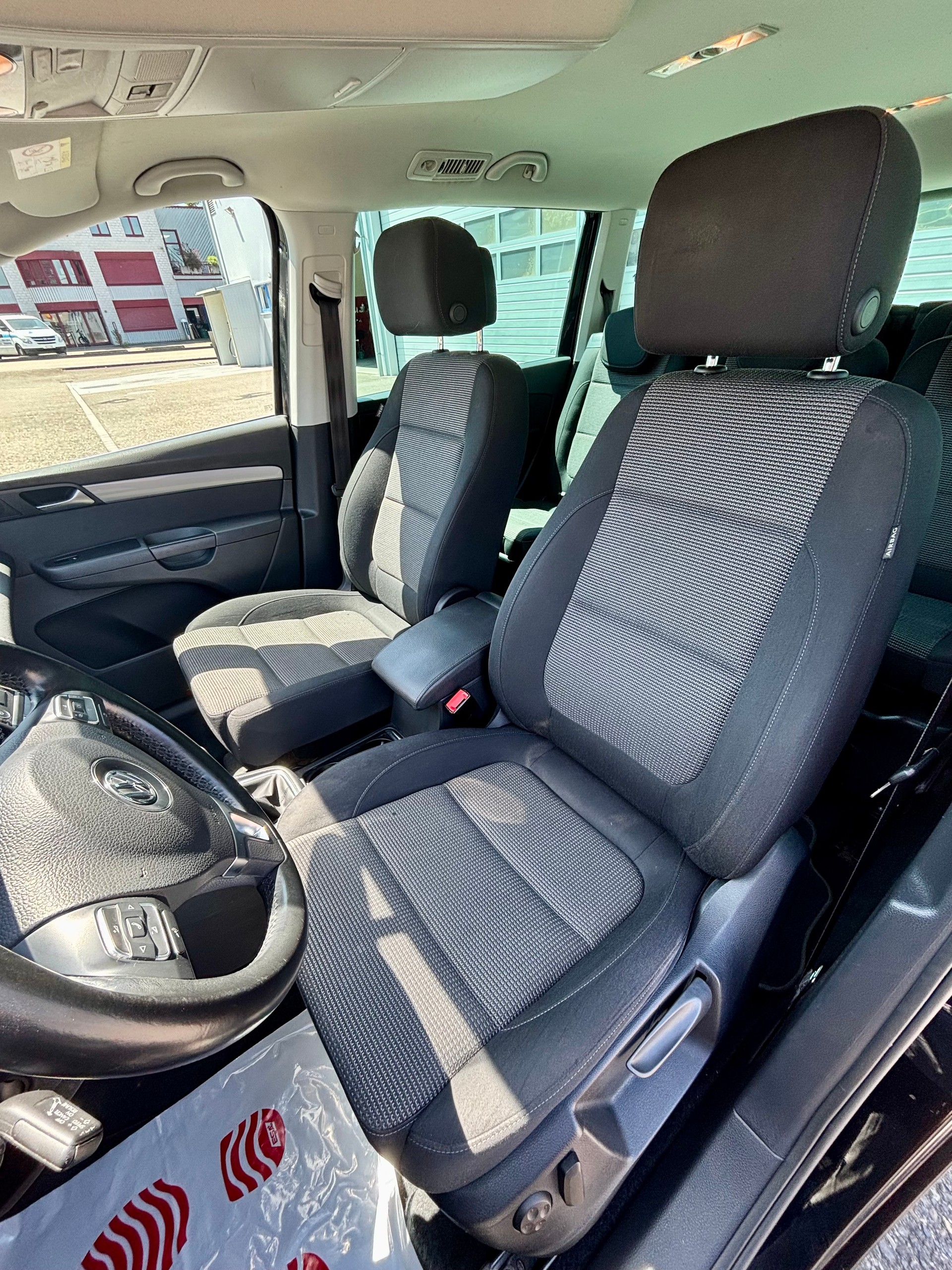 VW Sharan 2.0 TDI 4-Motion Technology Design-image-11