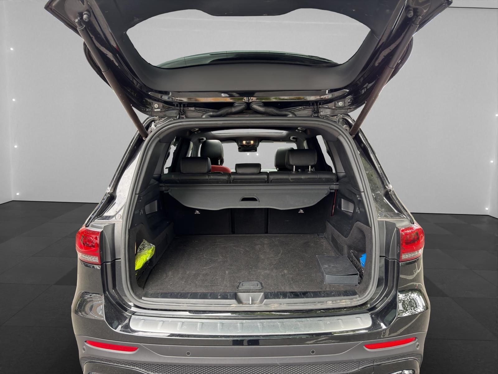 MERCEDES-BENZ GLB 35 AMG 4Matic 8G-Tronic-image-9