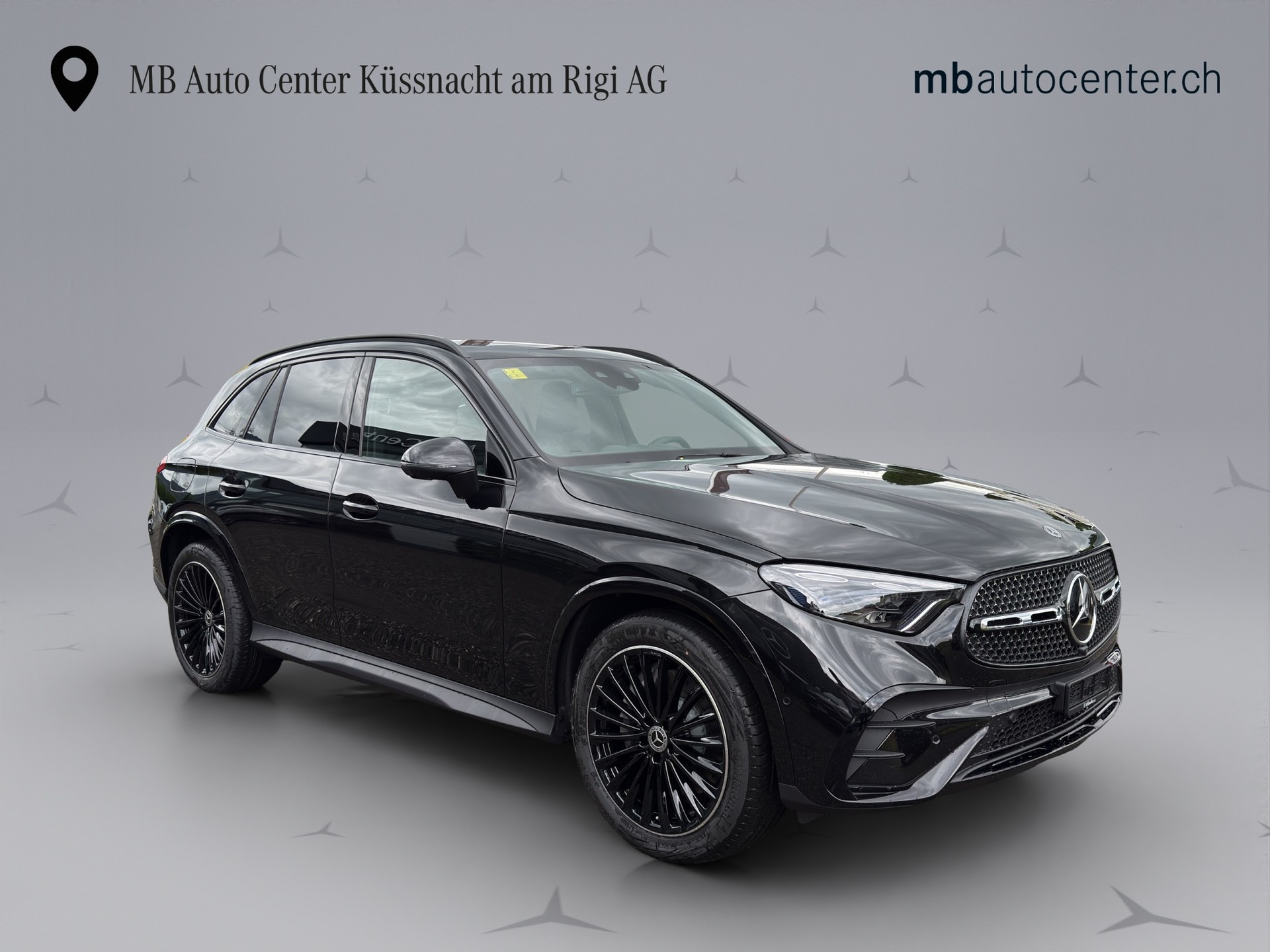 MERCEDES-BENZ GLC 200 AMG Line 4matic-image-7