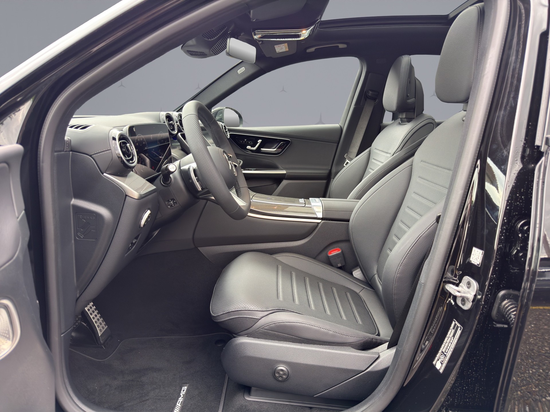 MERCEDES-BENZ GLC 200 AMG Line 4matic-image-8