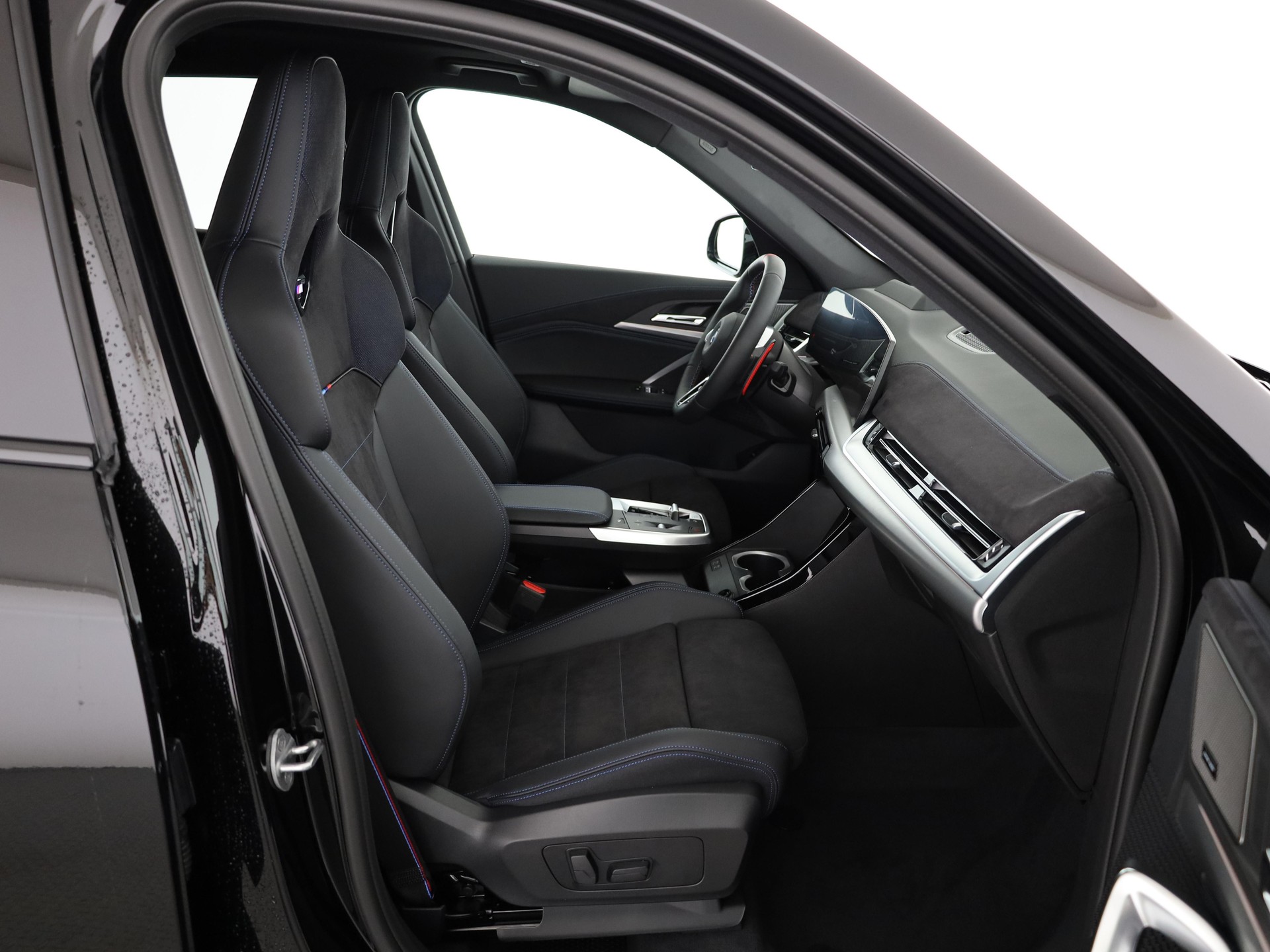 BMW X1 M35i-image-15