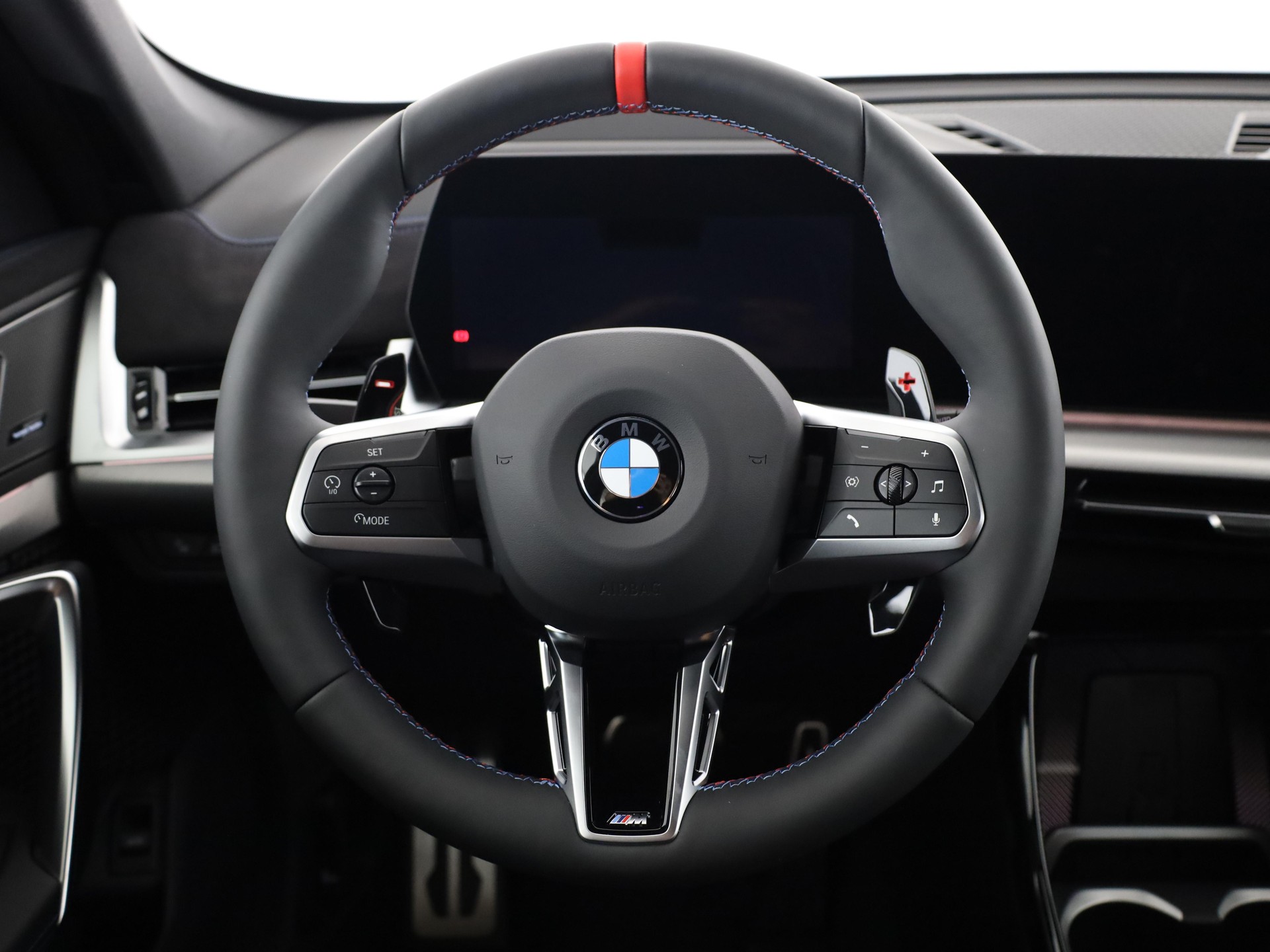 BMW X1 M35i-image-18