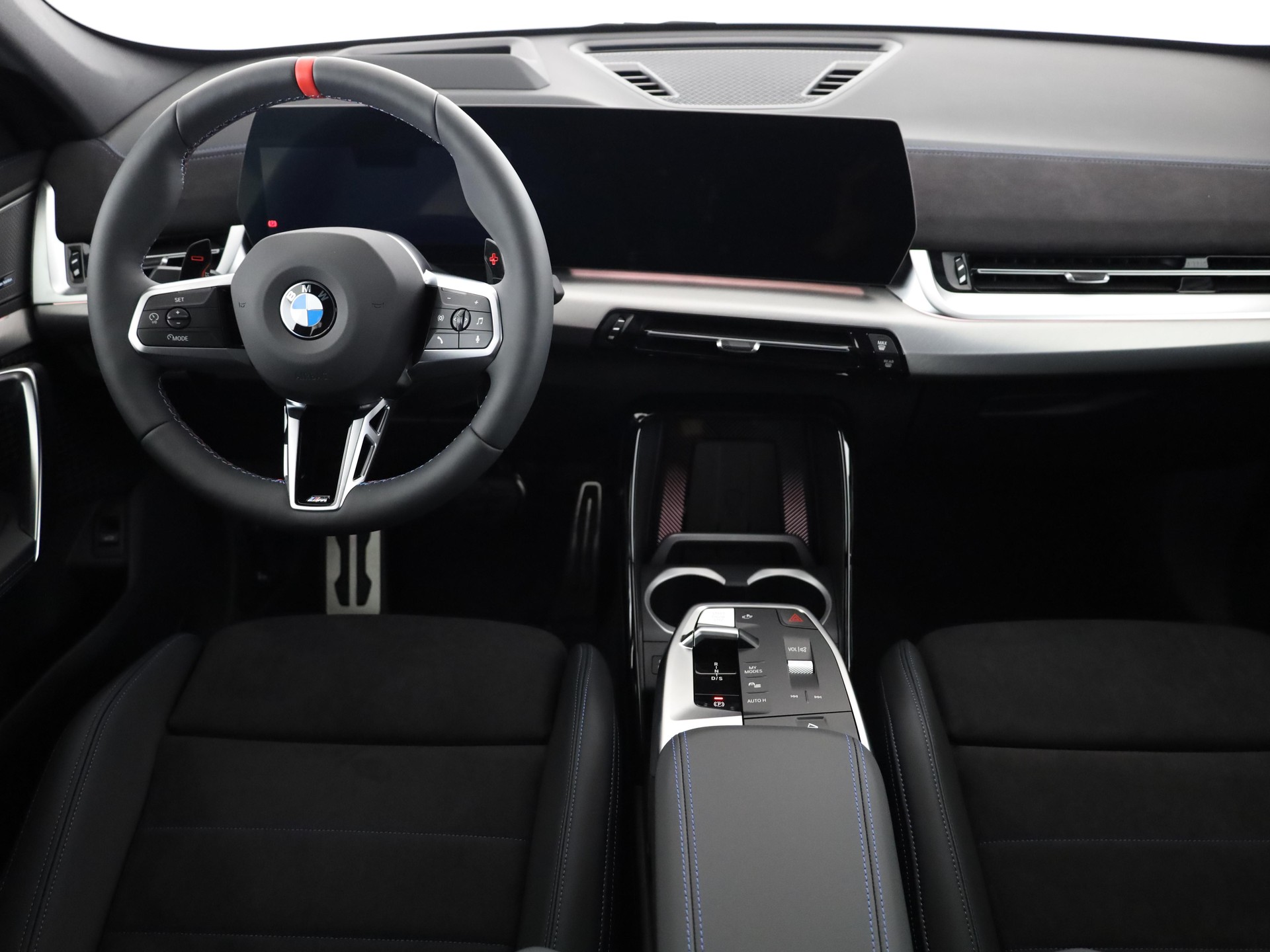 BMW X1 M35i-image-17