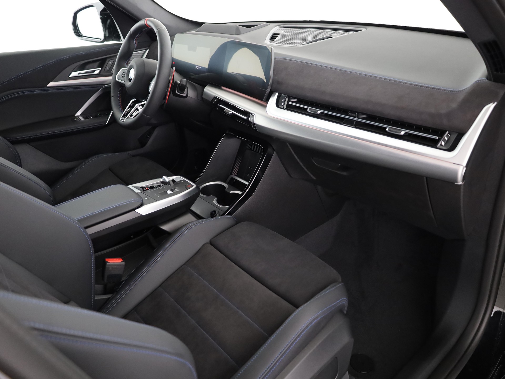BMW X1 M35i-image-14