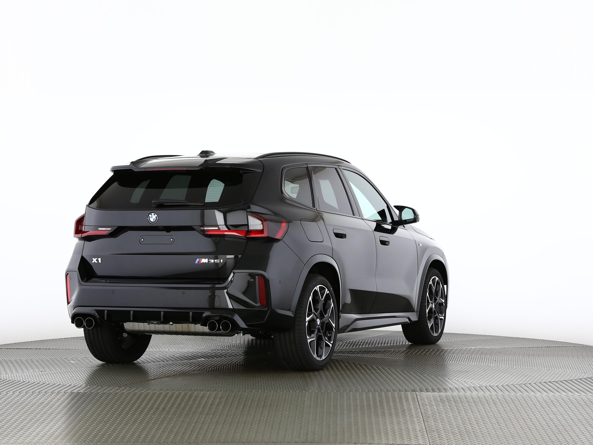 BMW X1 M35i-image-1