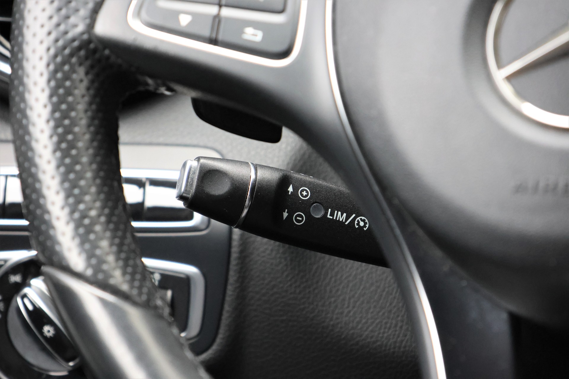 MERCEDES-BENZ C 250 BlueTEC Avantgarde 4Matic 7G-Tronic (CH) + 1.8T AHK-image-15