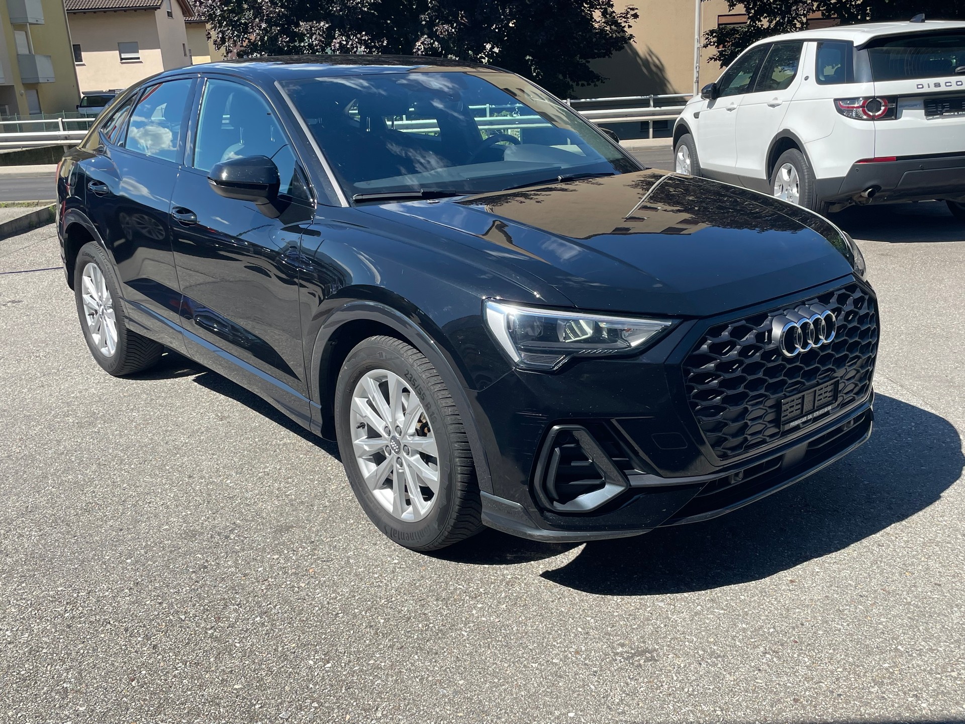 AUDI Q3 35 TDI S-tronic-image-13