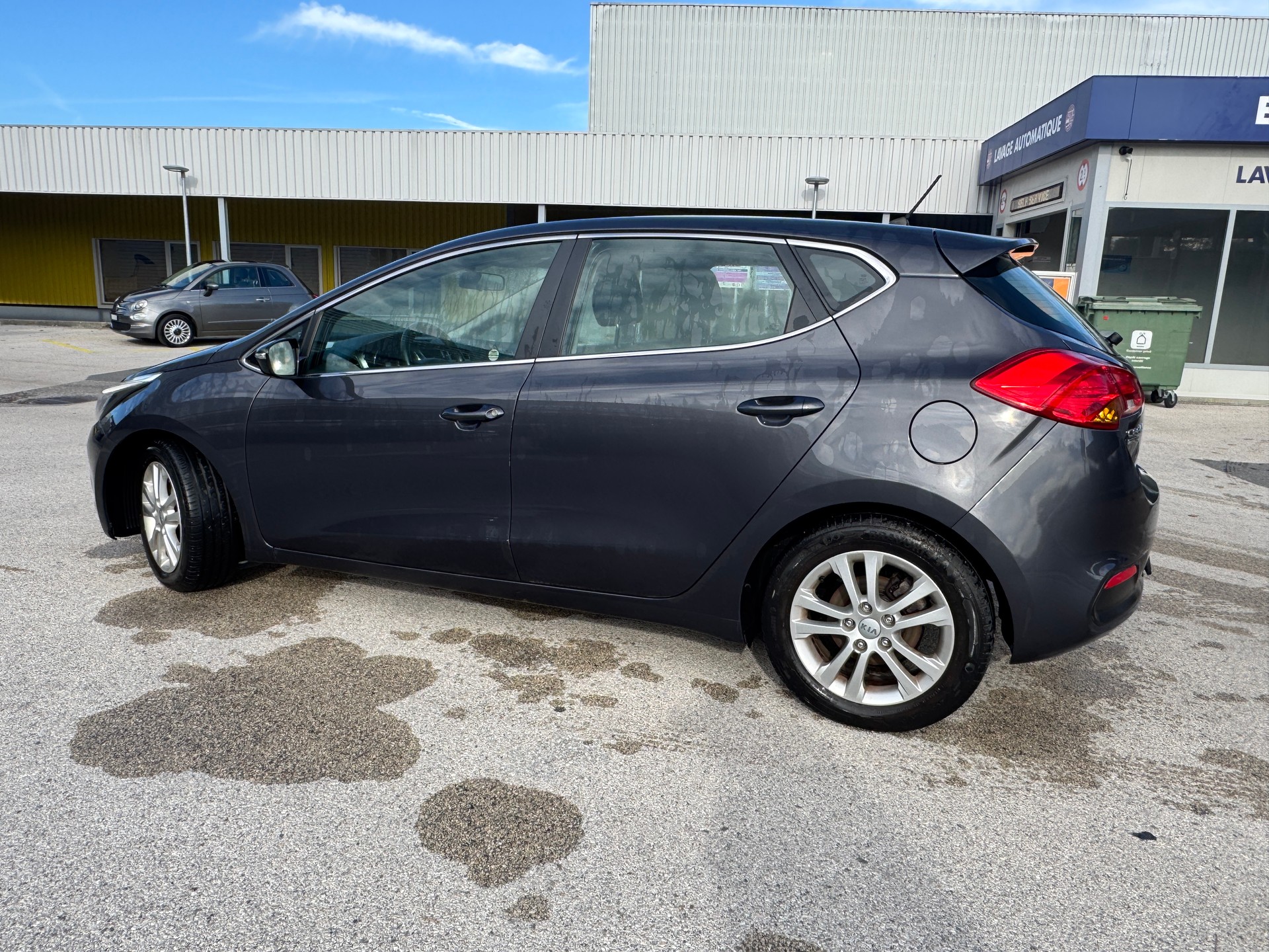 KIA Cee'd 1.6 CRDi Style-image-4