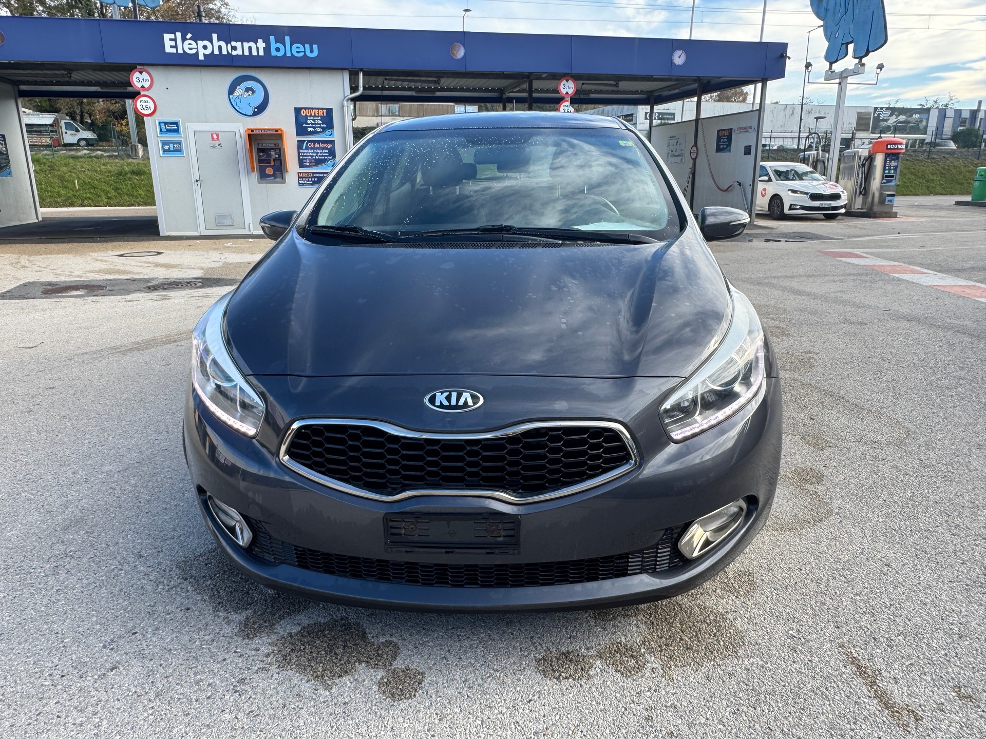 KIA Cee'd 1.6 CRDi Style-image-2