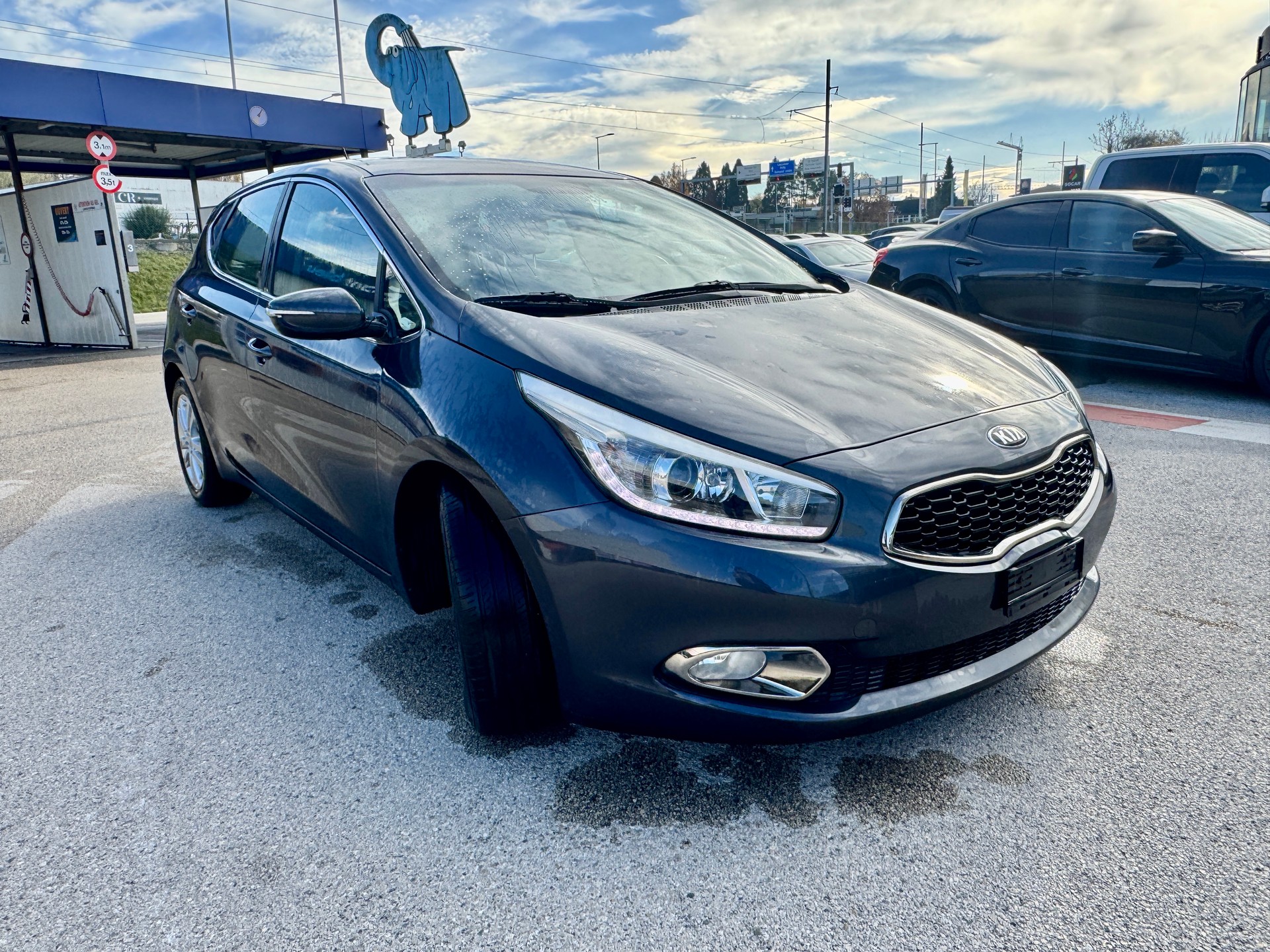 KIA Cee'd 1.6 CRDi Style-image-0
