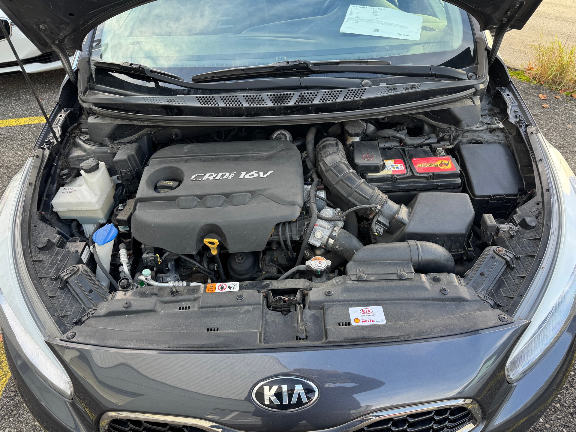 KIA Cee'd 1.6 CRDi Style-image-13