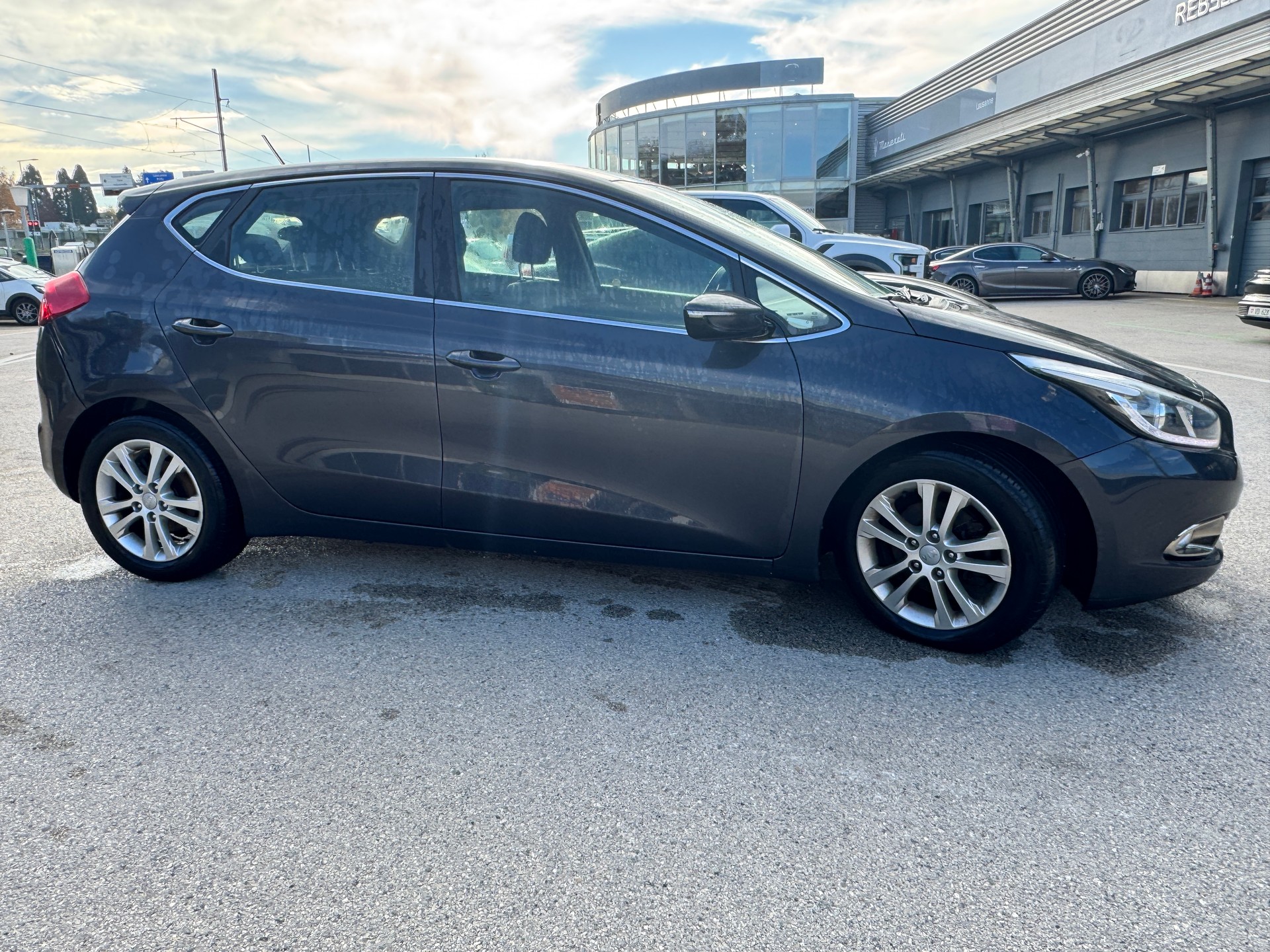 KIA Cee'd 1.6 CRDi Style-image-3