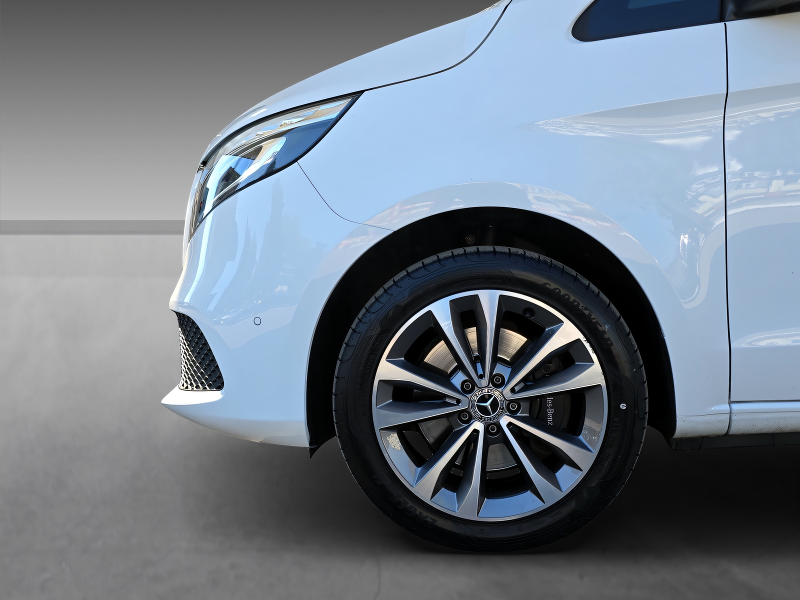MERCEDES-BENZ V 250 d 4Matic Trend Lang-image-5