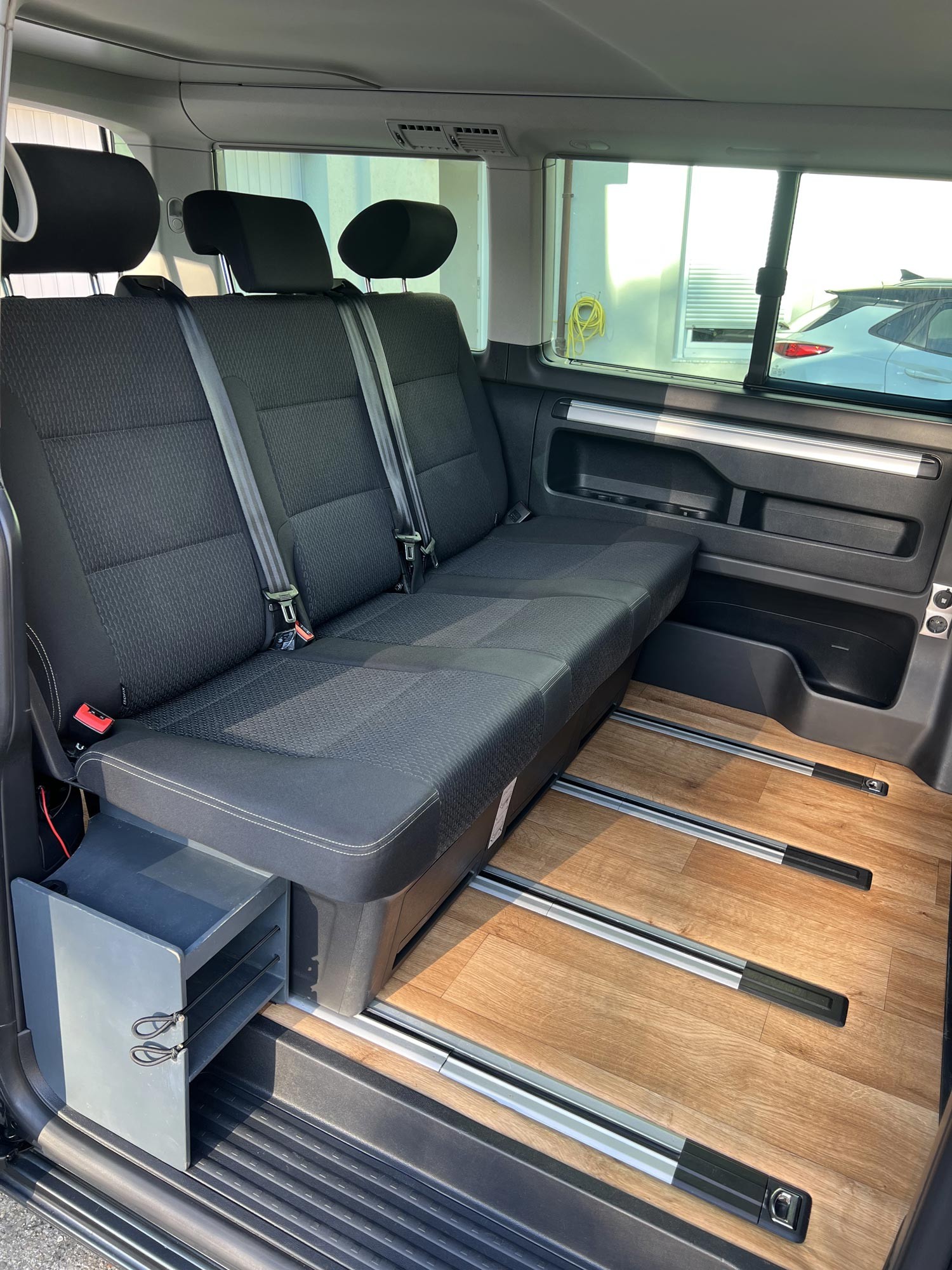 VW California 2.0 TDI 150 Beach Liberty 4Motion-image-6