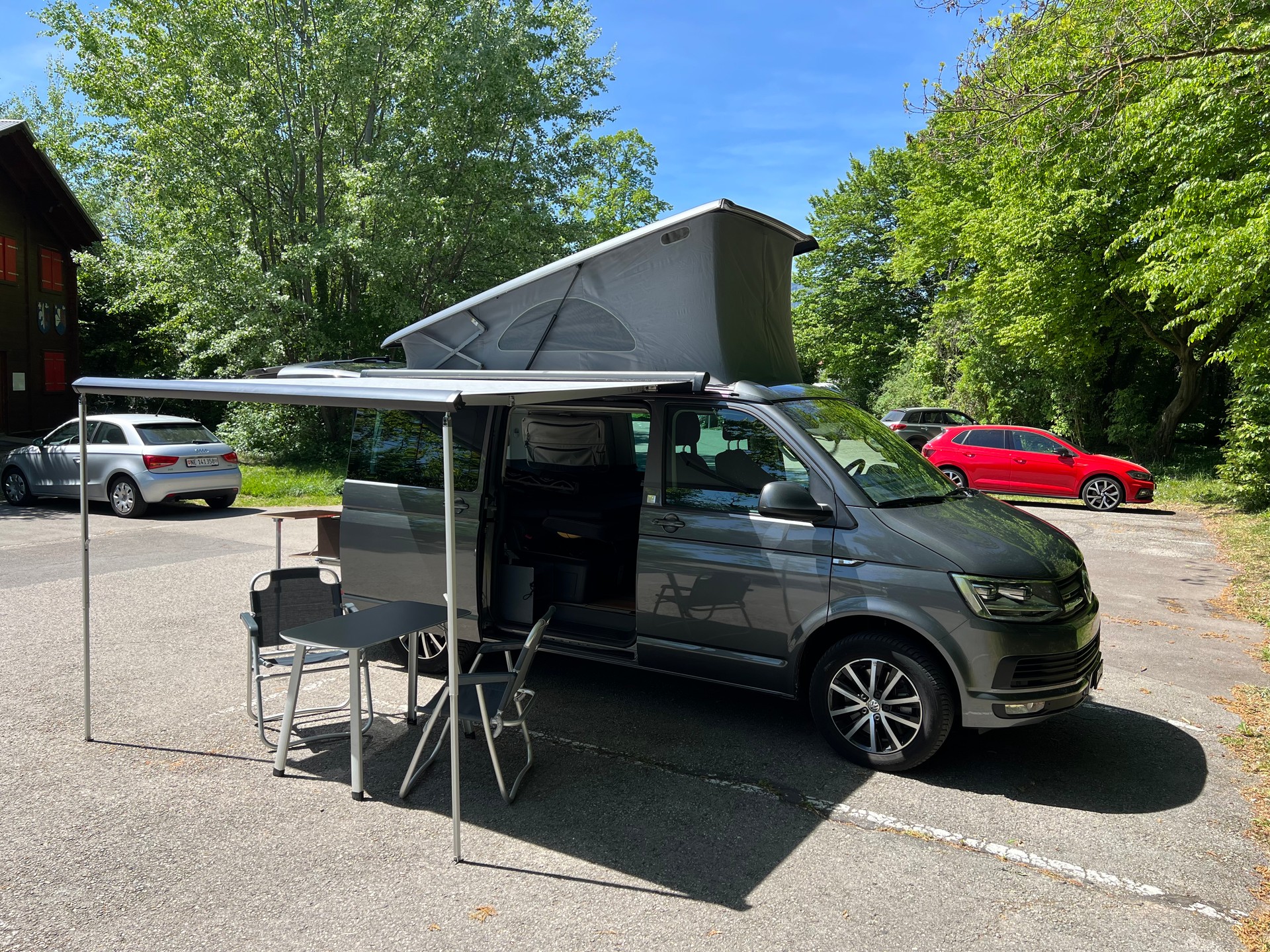 VW California 2.0 TDI 150 Beach Liberty 4Motion-image-2