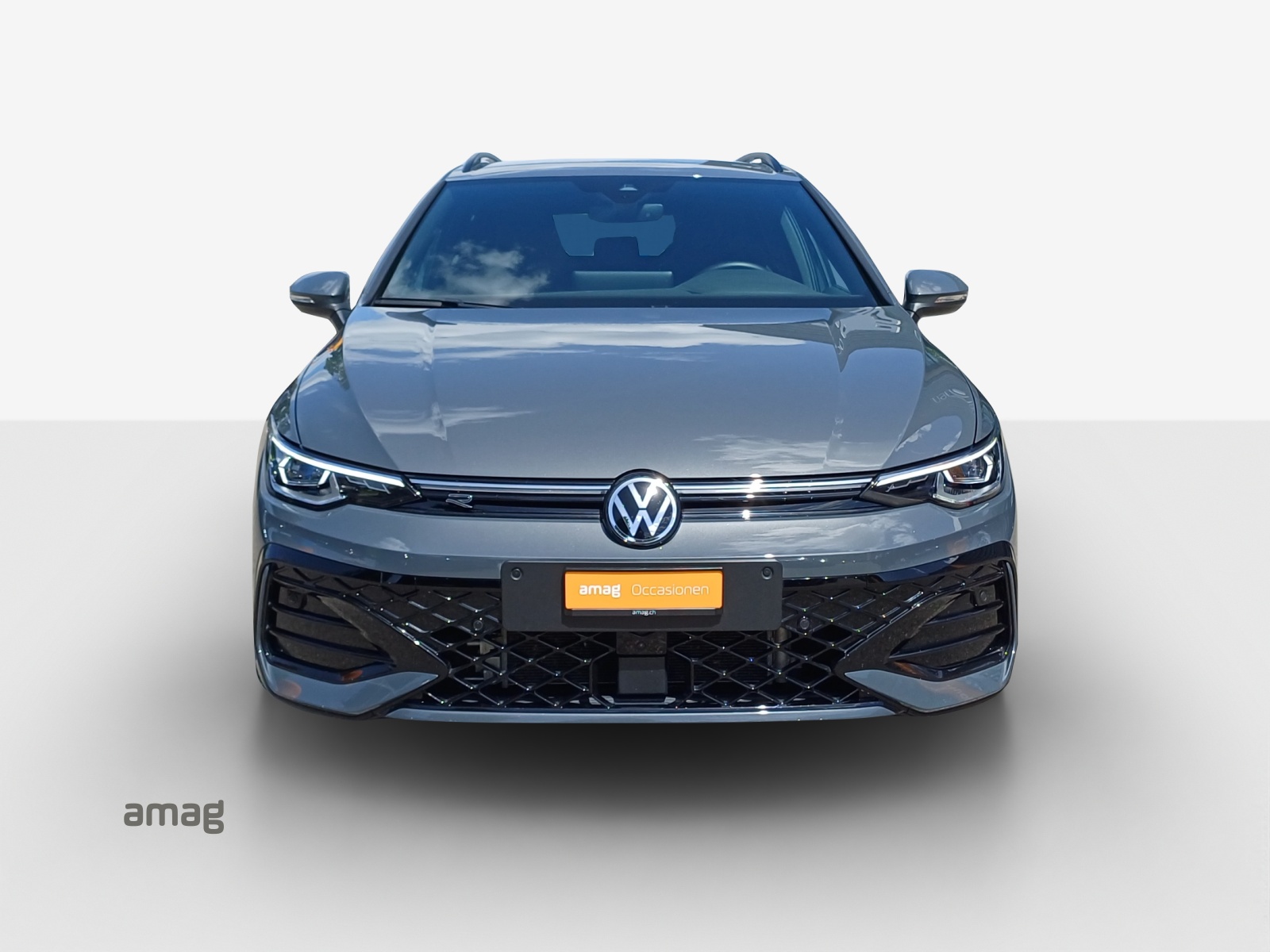 VW Golf Variant 2.0 TSI R-Line DSG 4 Motion-image-6