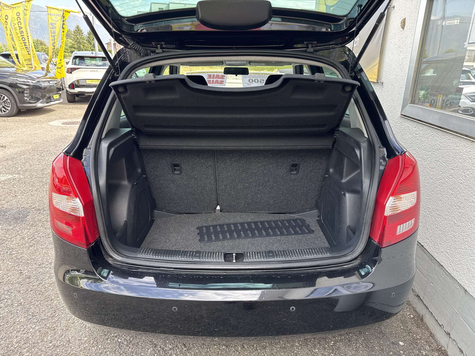 SKODA Fabia 1.2 TSI Ambition Plus DSG-Automat-image-8