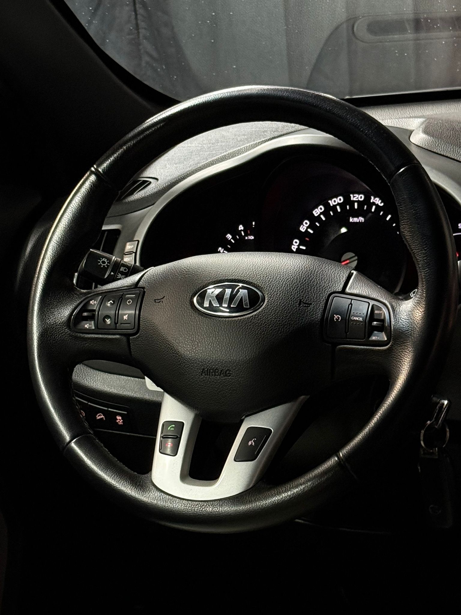 KIA Sportage 1.7 CRDi Swiss Eco Edition-image-18