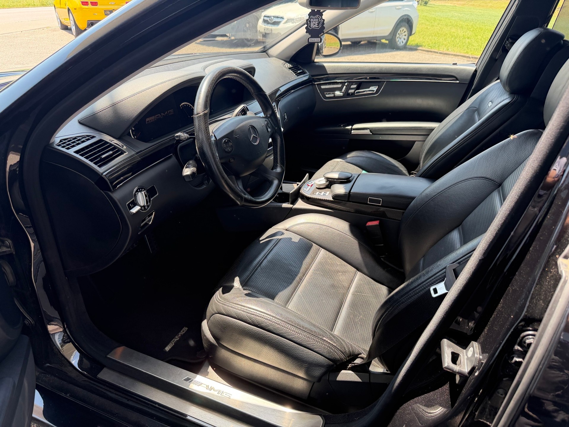 MERCEDES-BENZ S 63 AMG 7G-Tronic-image-8