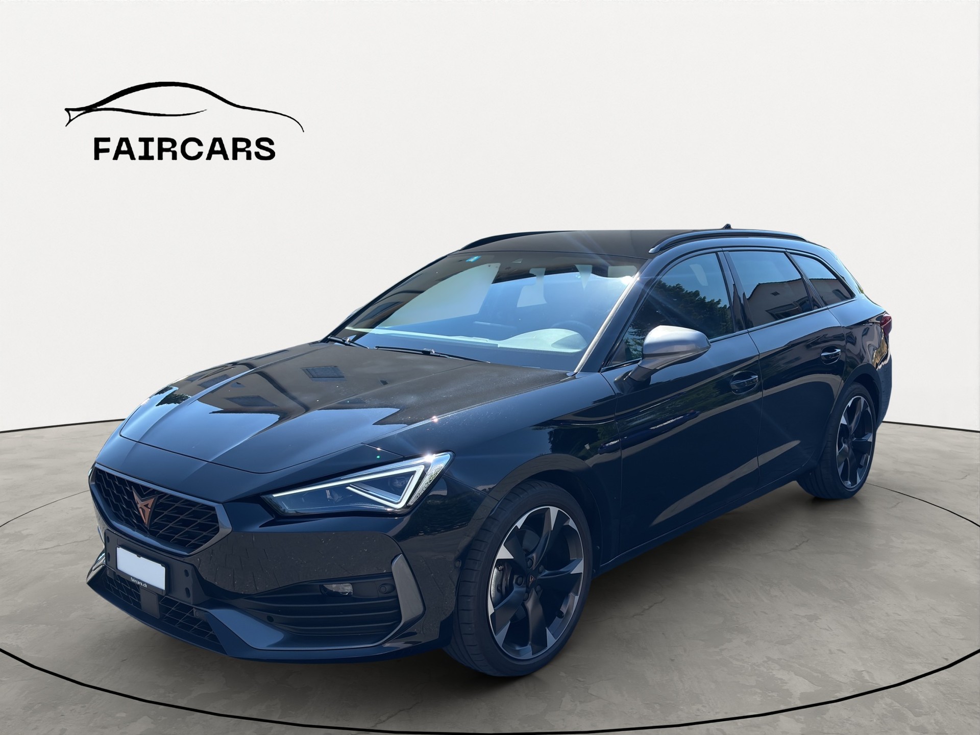CUPRA LEON ST 2.0 TSI DSG-image-1