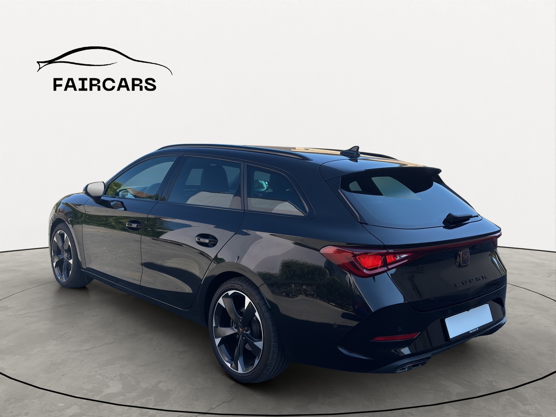 CUPRA LEON ST 2.0 TSI DSG-image-3