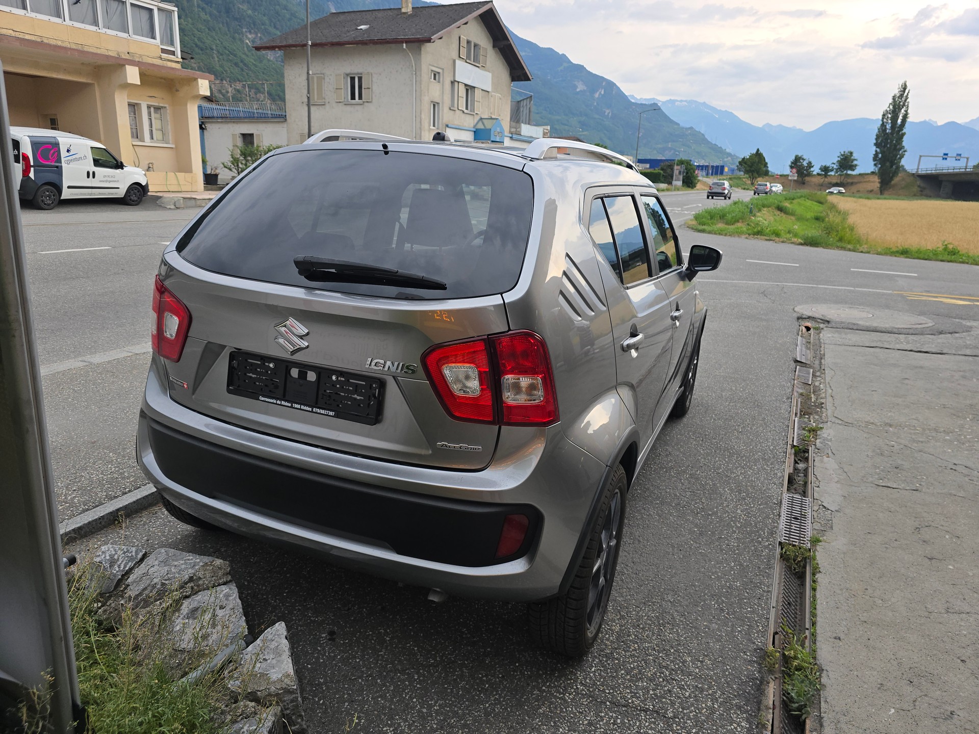 SUZUKI Ignis 1.2i Compact+ 4x4-image-2