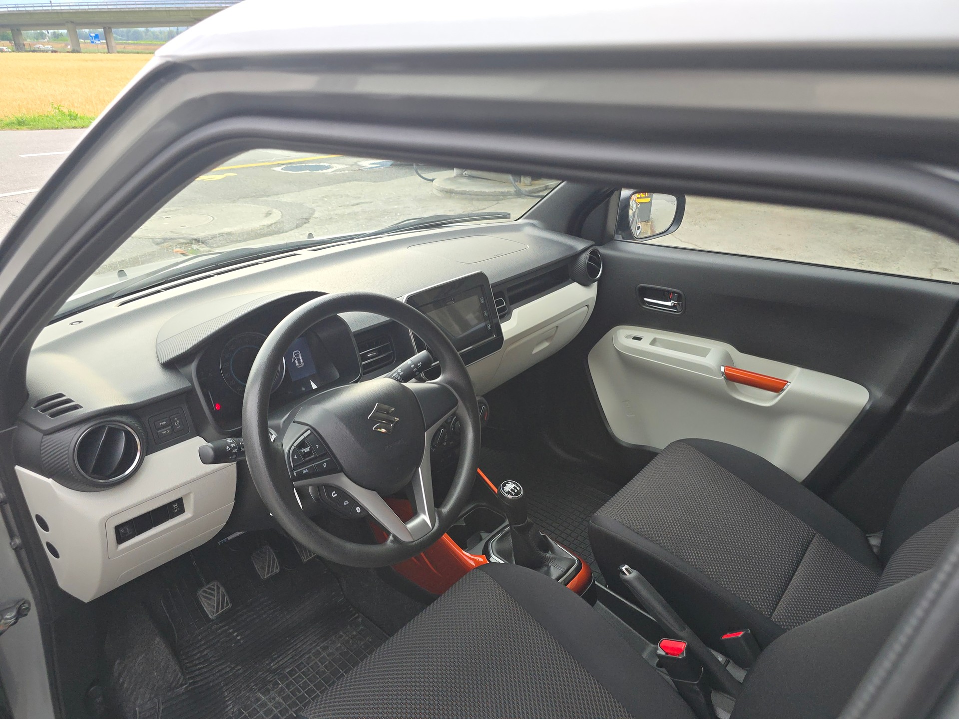 SUZUKI Ignis 1.2i Compact+ 4x4-image-7