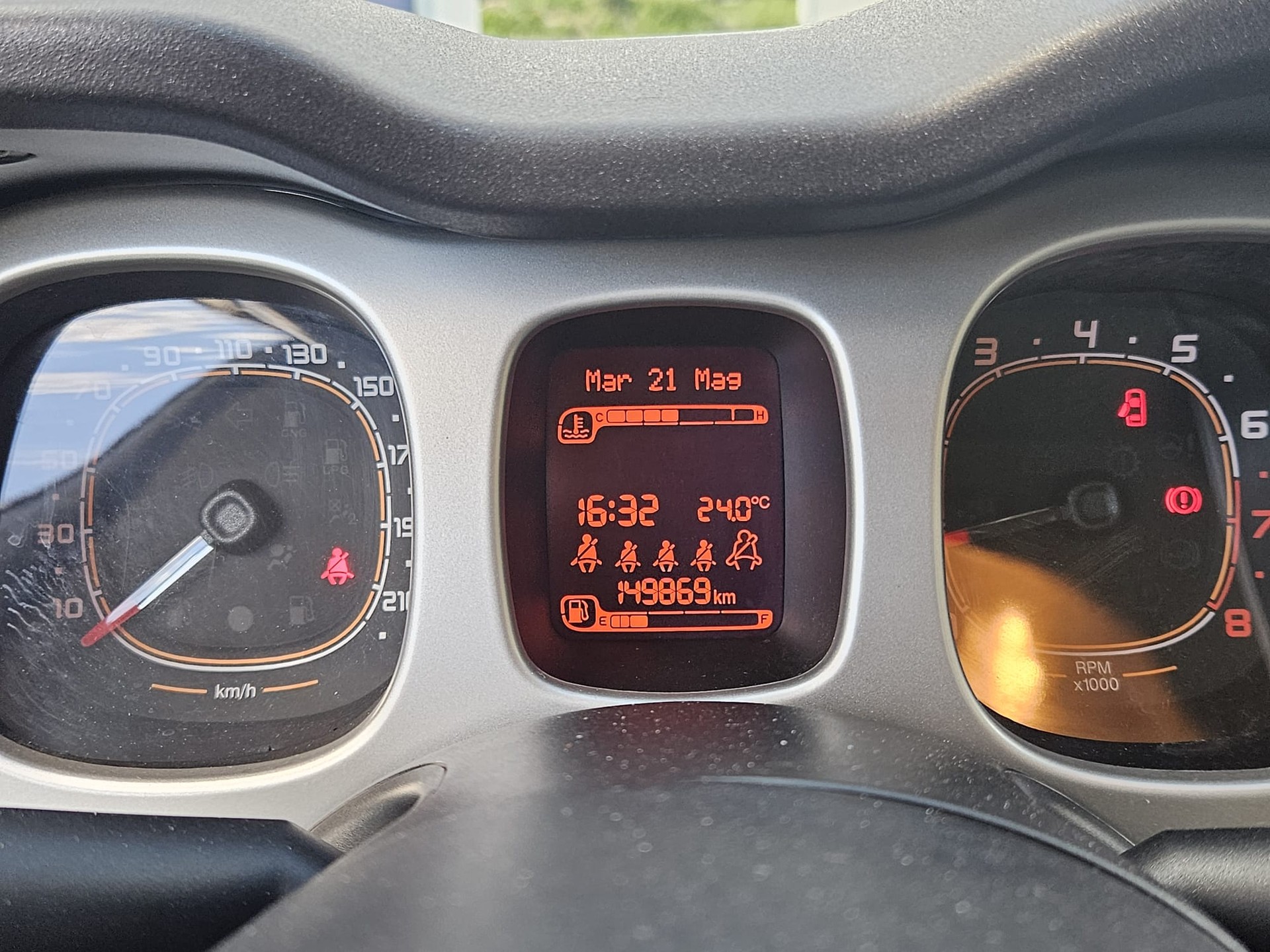 FIAT Panda 0.9 Twinair Turbo Cross 4x4-image-8