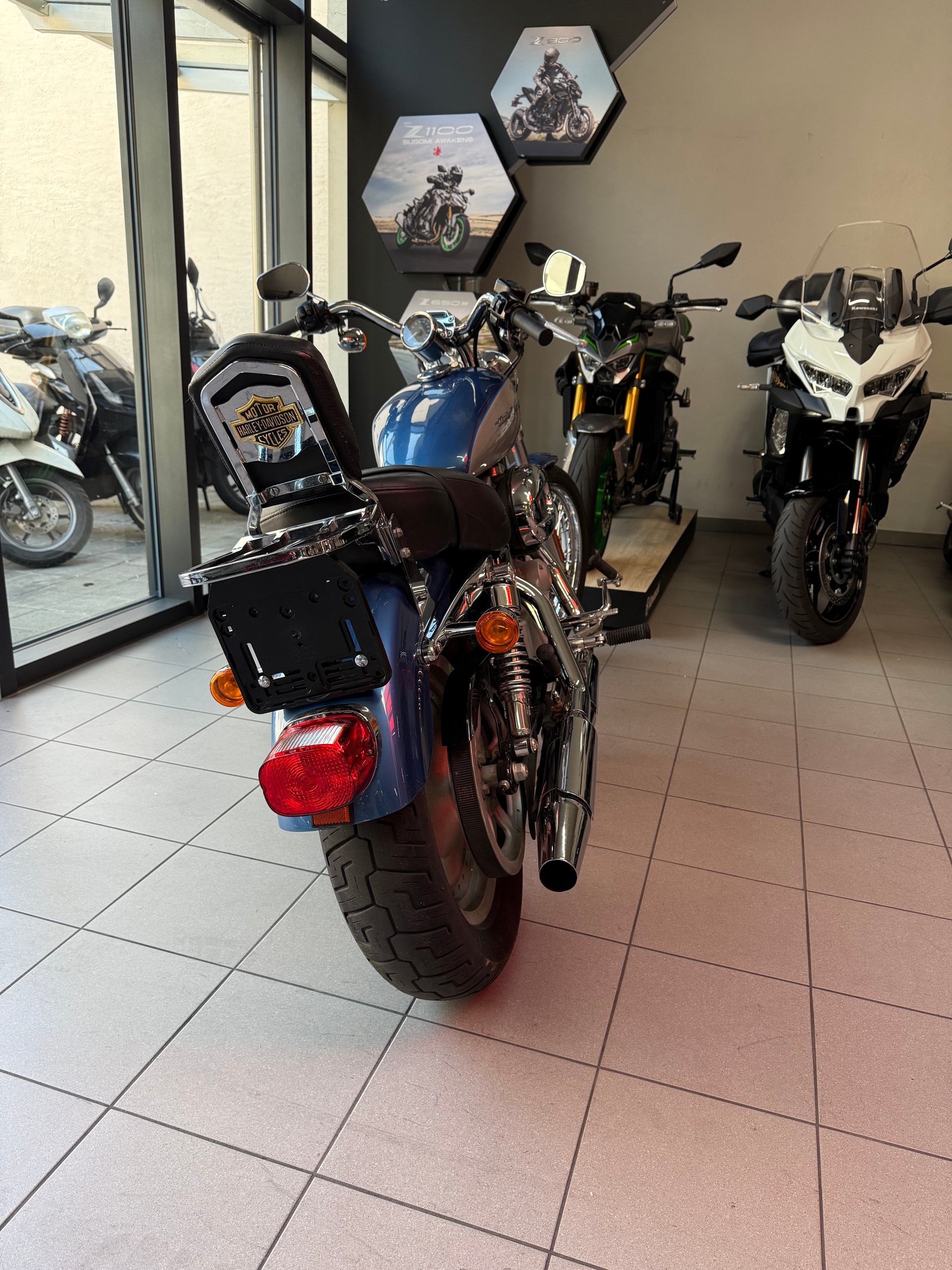 HARLEY-DAVIDSON XL 883 C Sportster Custom-image-3