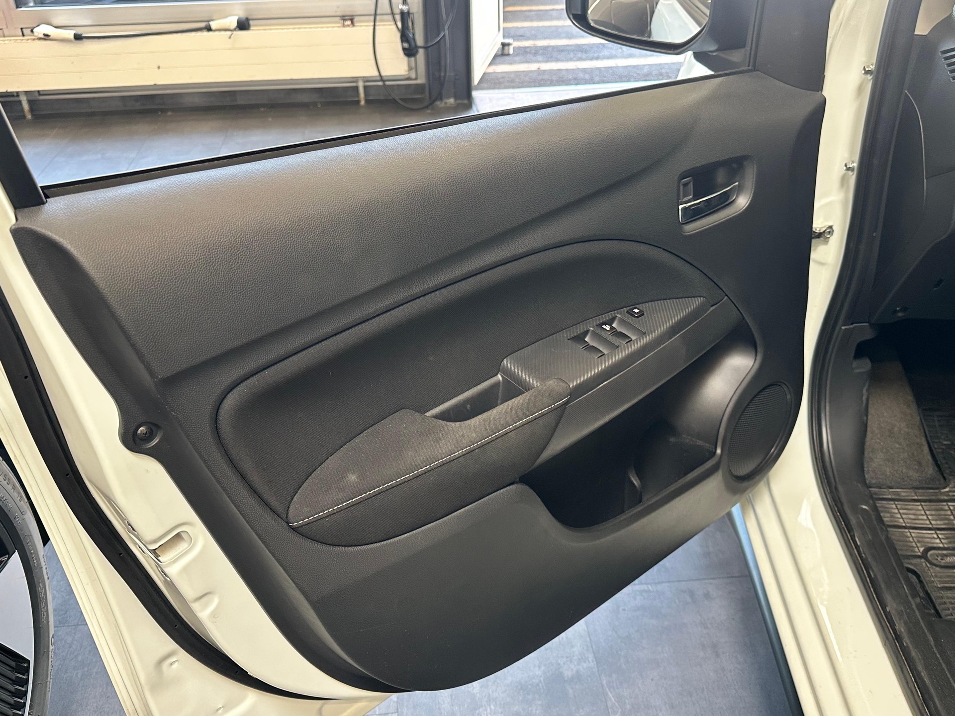 MITSUBISHI Space Star 1.2 MIVEC Pure-image-8