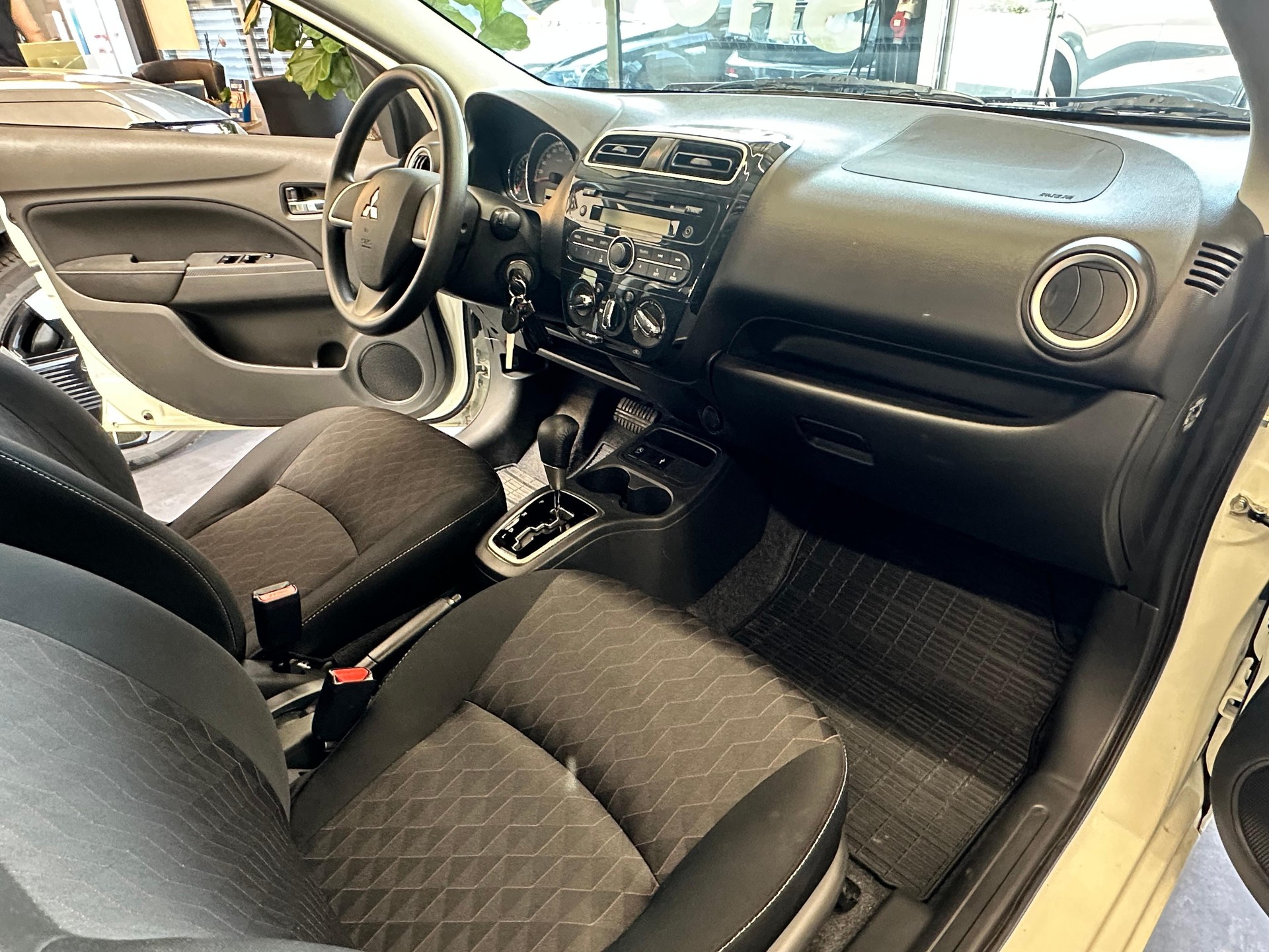 MITSUBISHI Space Star 1.2 MIVEC Pure-image-12