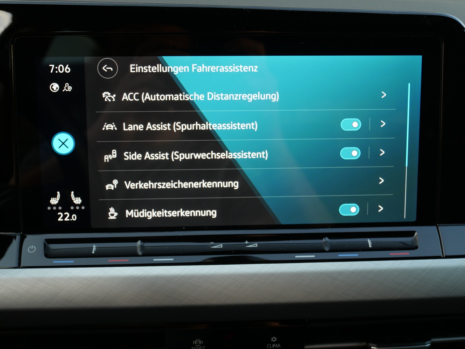 VW Golf 1.5 e TSI ACT Selection DSG *CH-Auslieferung, Head-Up Display*-image-18