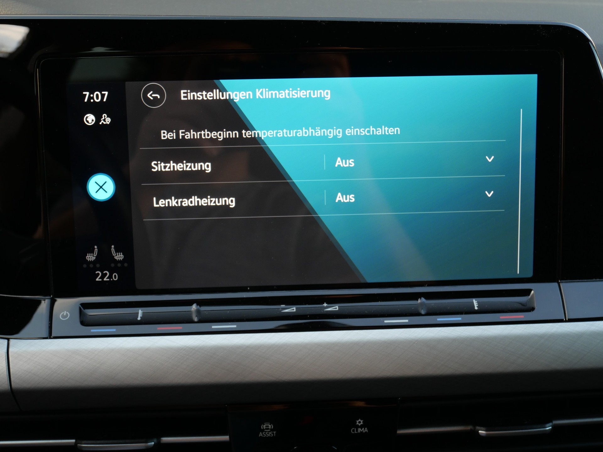VW Golf 1.5 e TSI ACT Selection DSG *CH-Auslieferung, Head-Up Display*-image-21